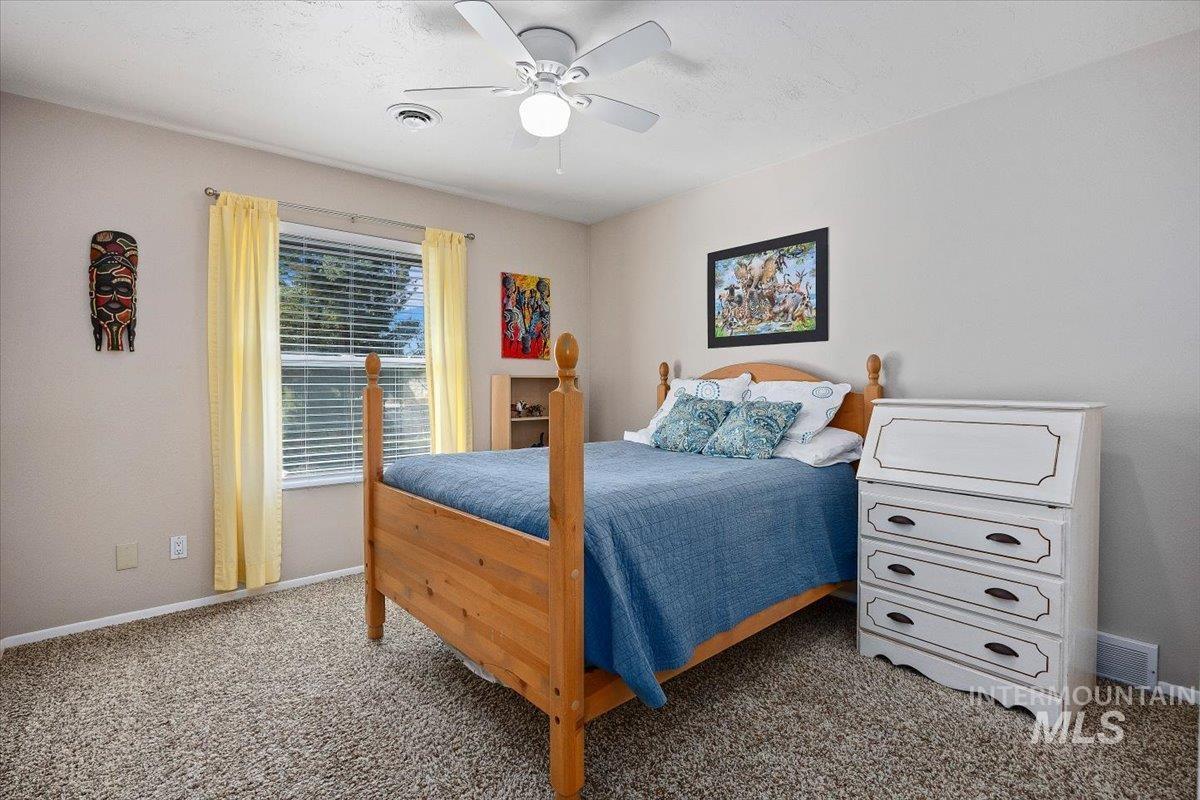 2028 Candleridge Drive, Twin Falls, Idaho 83301, 4 Bedrooms, 2.5 Bathrooms, Residential For Sale, Price $679,900,MLS 98978662