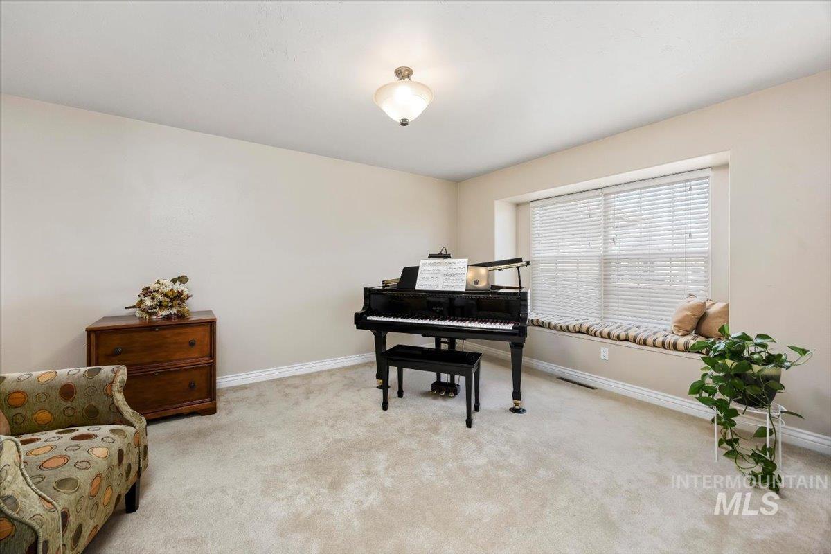 2028 Candleridge Drive, Twin Falls, Idaho 83301, 4 Bedrooms, 2.5 Bathrooms, Residential For Sale, Price $679,900,MLS 98978662