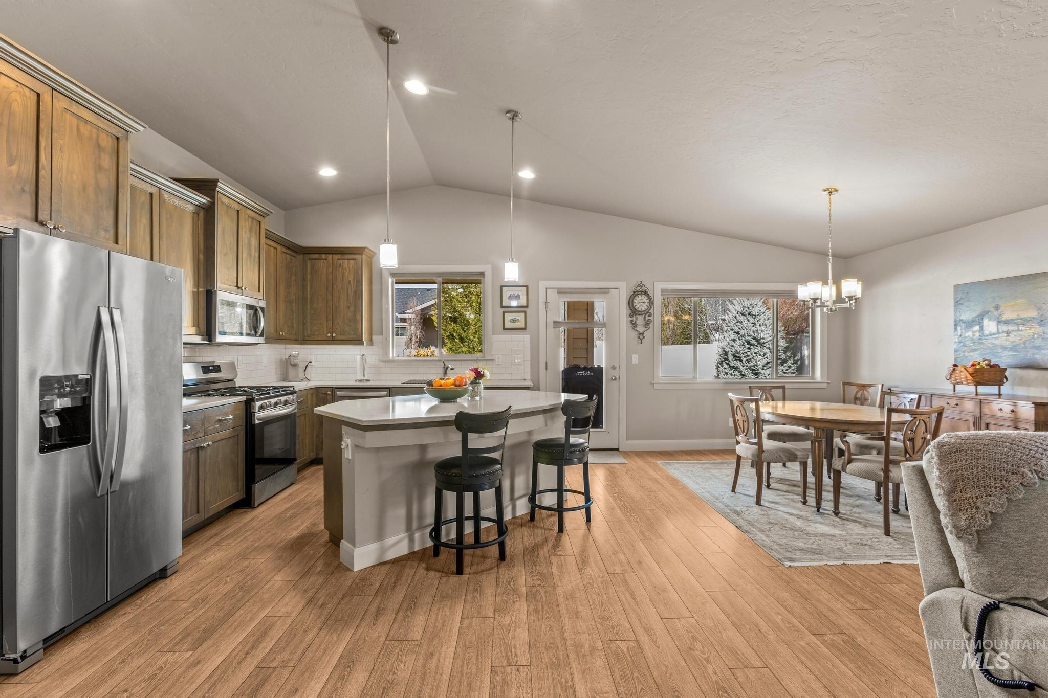 5832 W Rotherham Dr, Eagle, Idaho 83616, 3 Bedrooms, 2 Bathrooms, Residential For Sale, Price $625,000,MLS 98978663