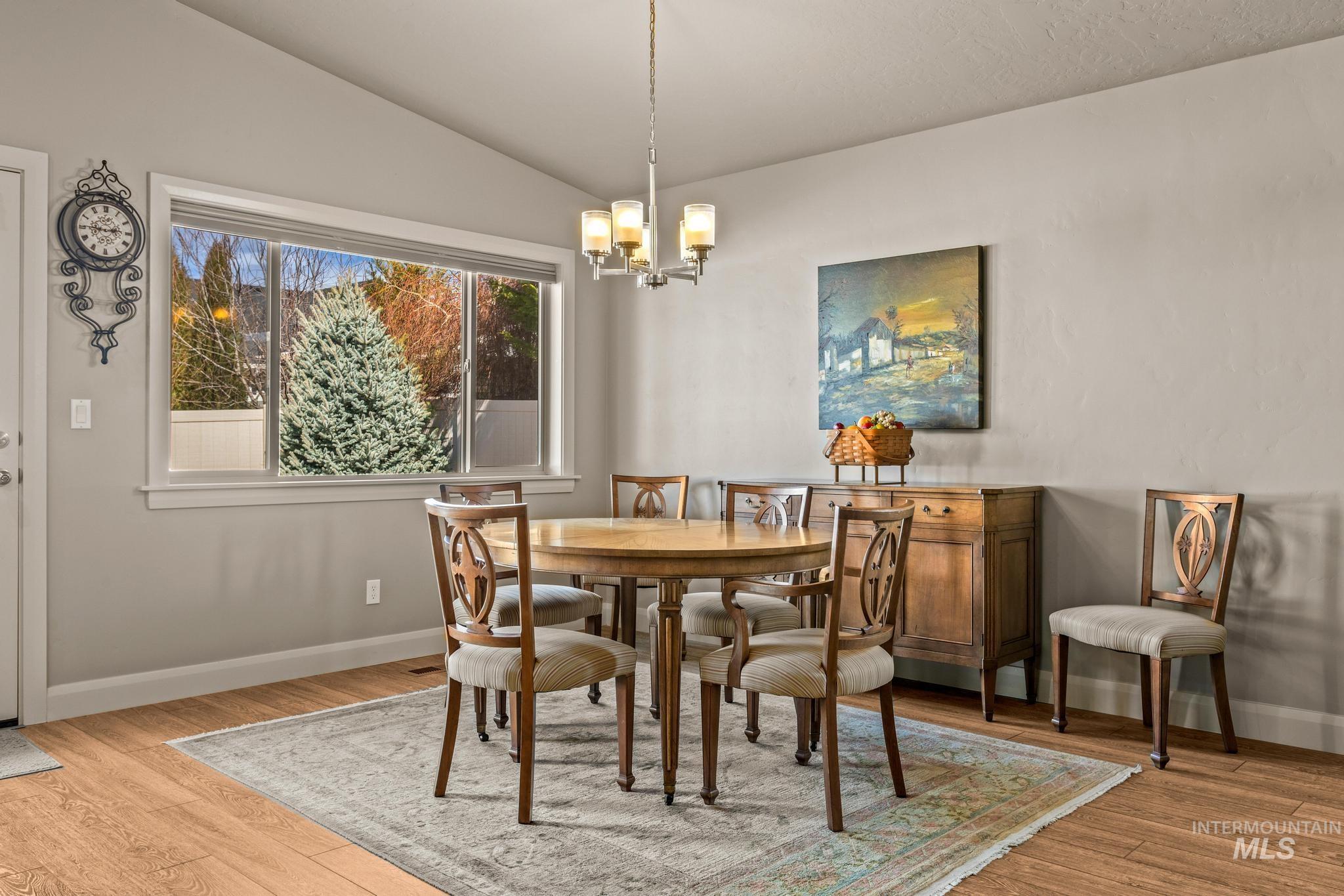 5832 W Rotherham Dr, Eagle, Idaho 83616, 3 Bedrooms, 2 Bathrooms, Residential For Sale, Price $625,000,MLS 98978663