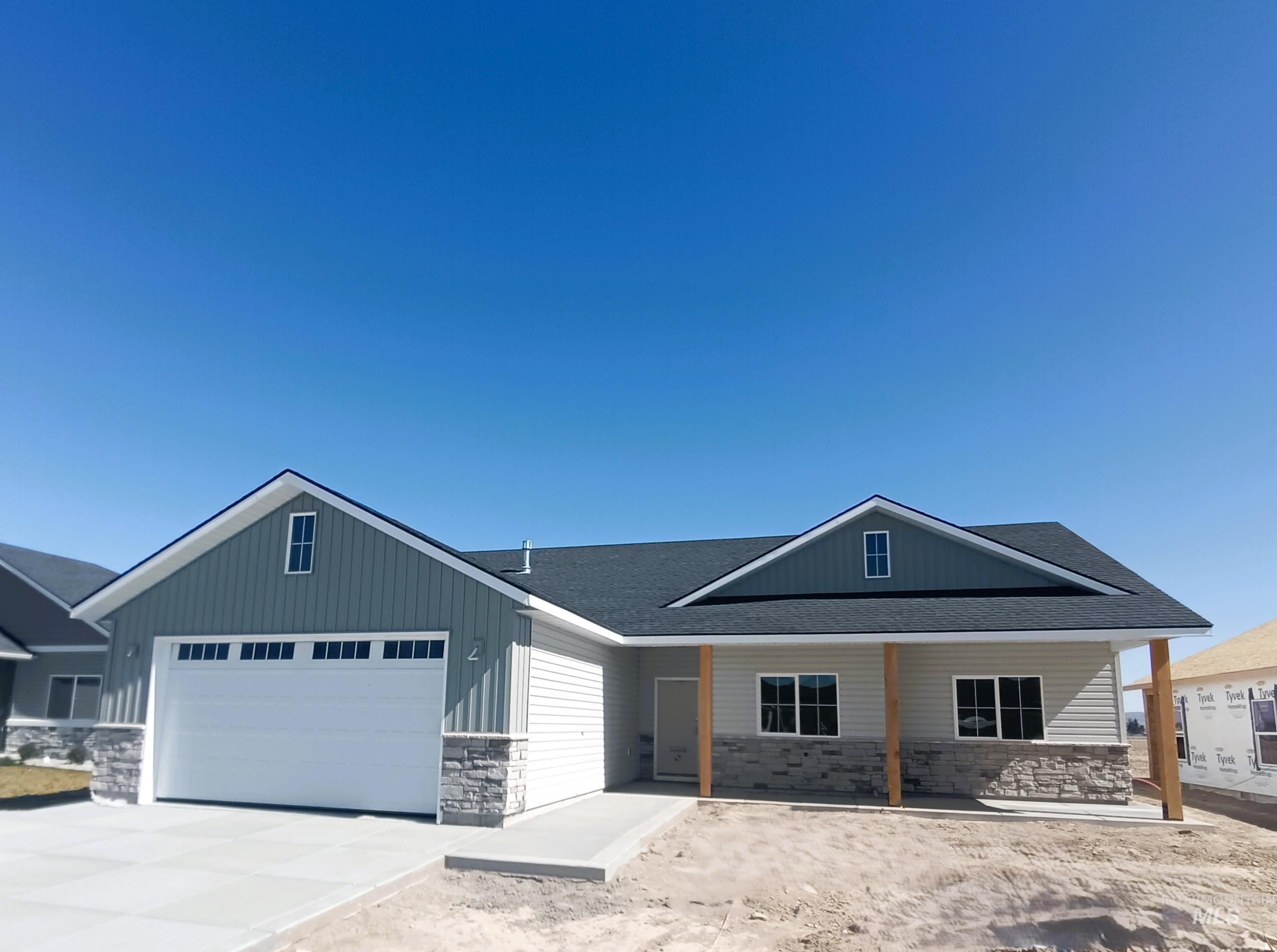 2419 Lotus Ave, Burley, Idaho 83318, 4 Bedrooms, 2 Bathrooms, Residential For Sale, Price $399,000,MLS 98978665