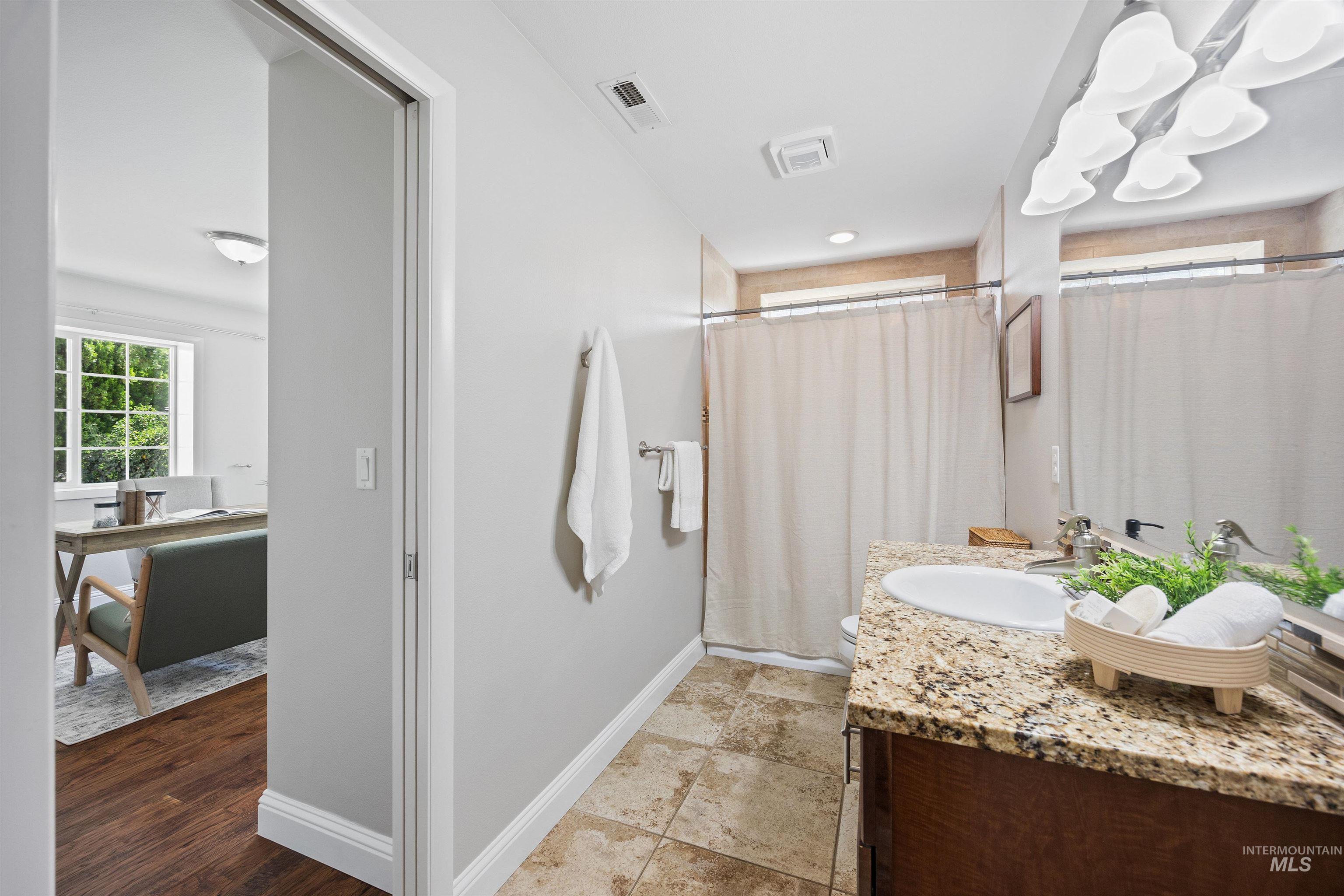 2709 N 30th Street, Boise, Idaho 83703, 4 Bedrooms, 3 Bathrooms, Residential For Sale, Price $885,000,MLS 98978674