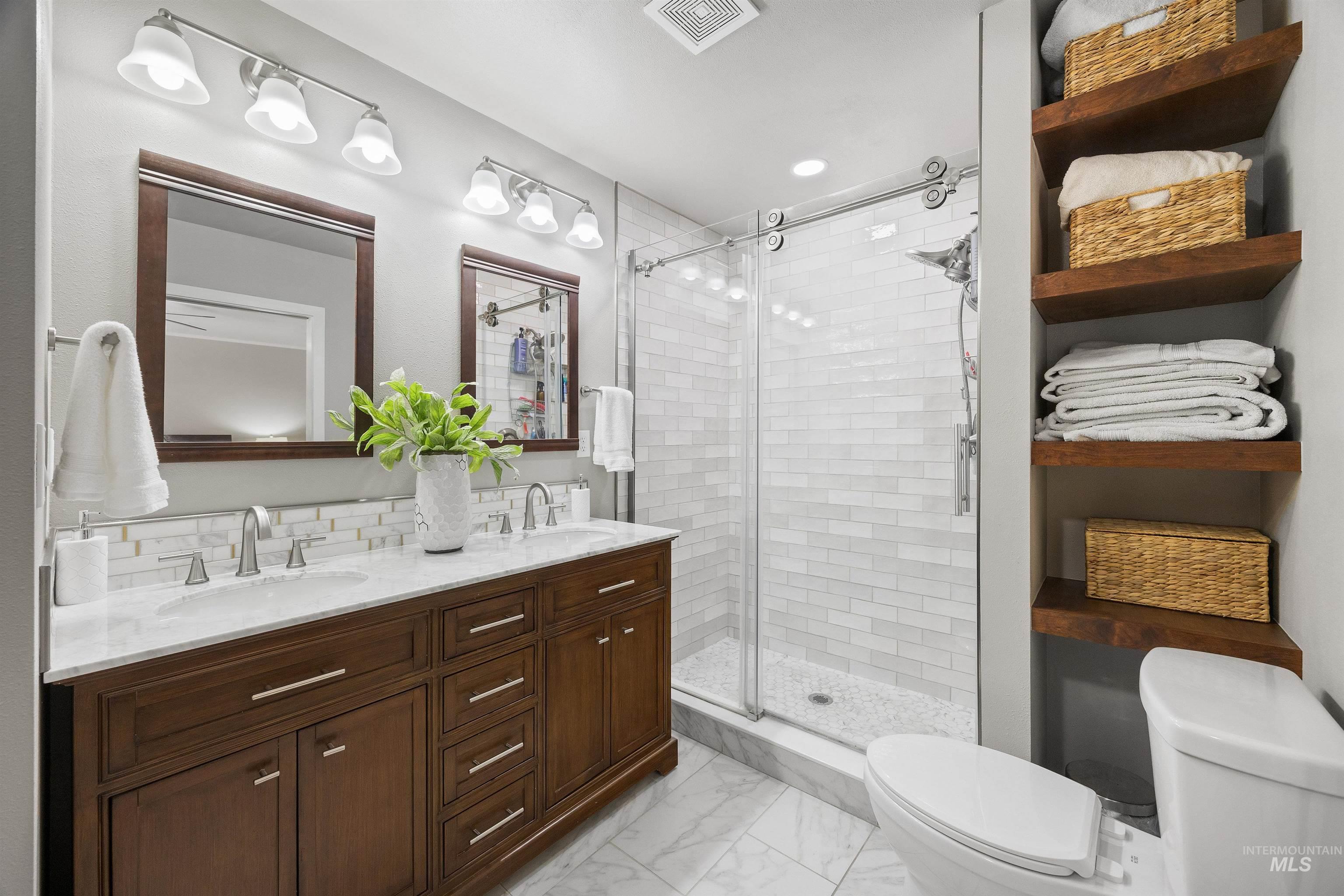 2709 N 30th Street, Boise, Idaho 83703, 4 Bedrooms, 3 Bathrooms, Residential For Sale, Price $885,000,MLS 98978674