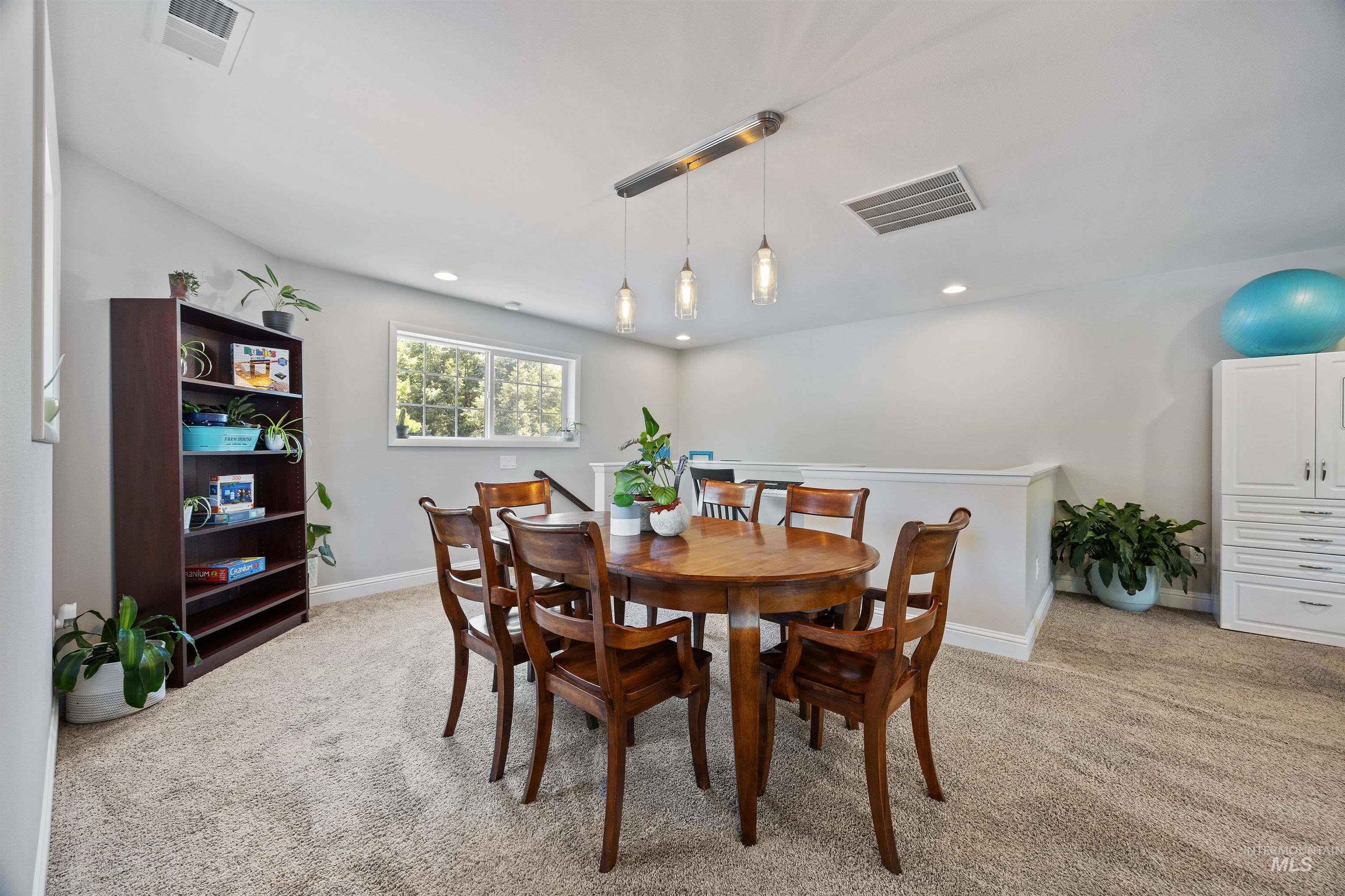 2709 N 30th Street, Boise, Idaho 83703, 4 Bedrooms, 3 Bathrooms, Residential For Sale, Price $885,000,MLS 98978674