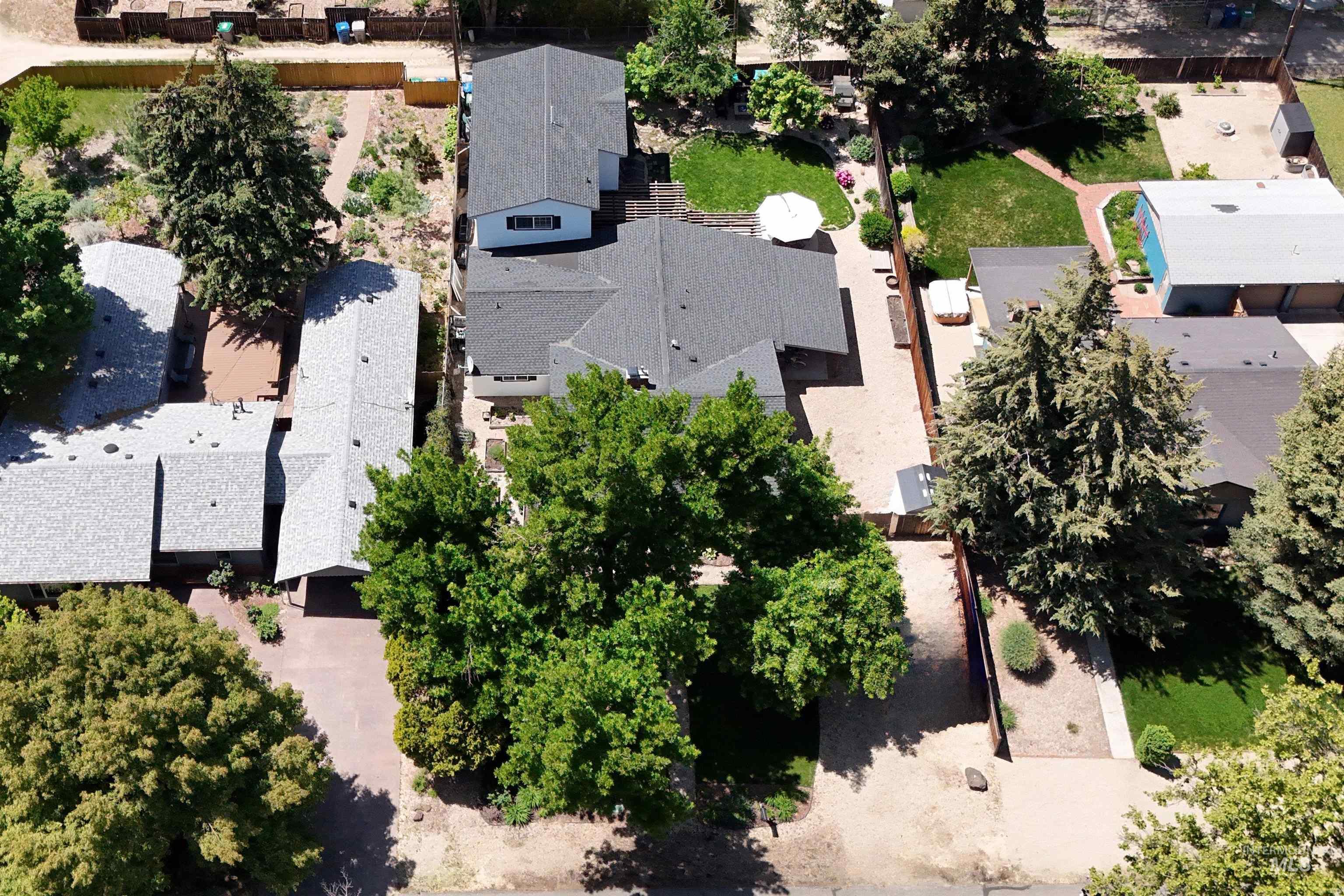 2709 N 30th Street, Boise, Idaho 83703, 4 Bedrooms, 3 Bathrooms, Residential For Sale, Price $885,000,MLS 98978674