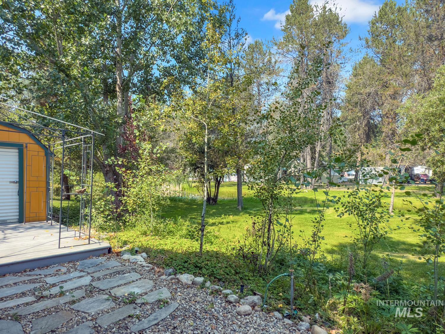 30 F Street, Cascade, Idaho 83611, 1 Bedroom, 0.5 Bathroom, Residential For Sale, Price $199,000,MLS 98978675