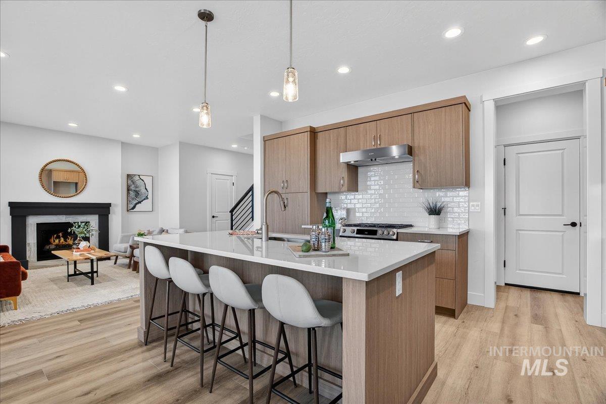 18087 Cinder Brook Ave, Nampa, Idaho 83687, 3 Bedrooms, 2.5 Bathrooms, Residential For Sale, Price $448,600, 98978677