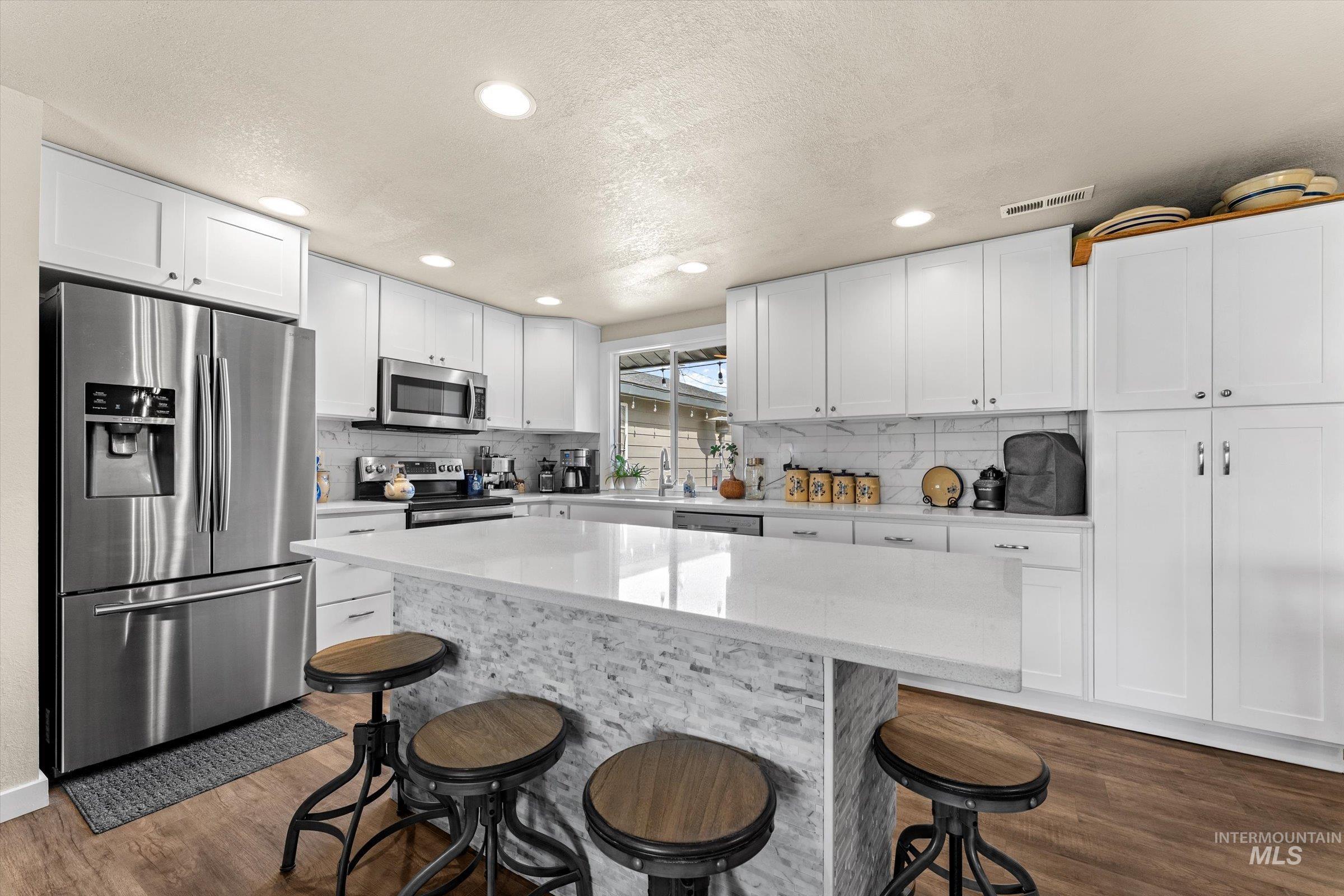 11832 Jerry Lee Ln, Nampa, Idaho 83651, 4 Bedrooms, 3 Bathrooms, Residential For Sale, Price $575,000,MLS 98978678