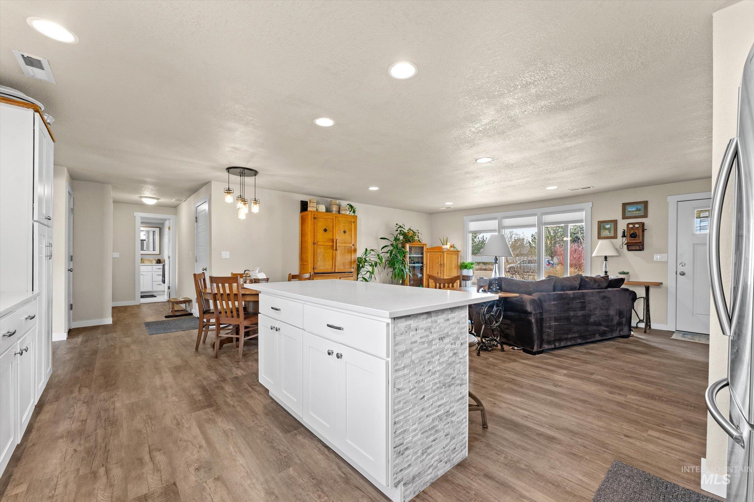 11832 Jerry Lee Ln, Nampa, Idaho 83651, 4 Bedrooms, 3 Bathrooms, Residential For Sale, Price $575,000,MLS 98978678