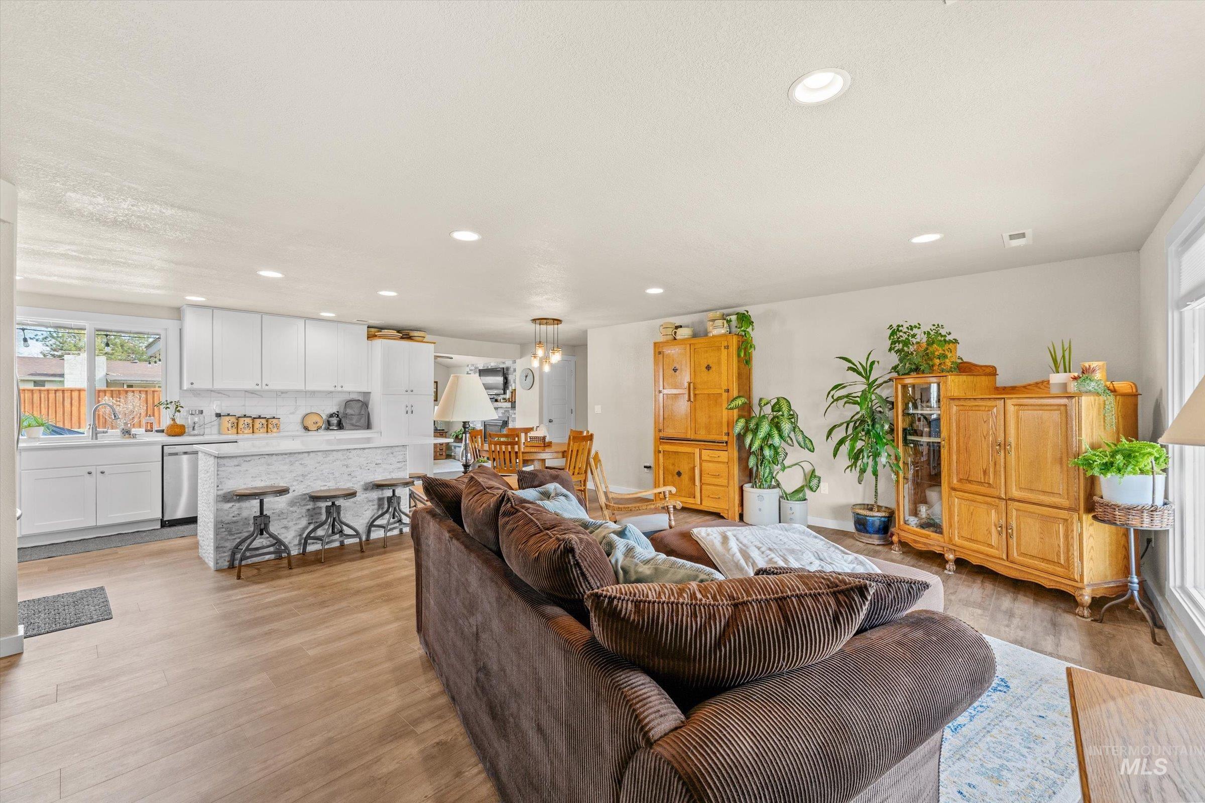 11832 Jerry Lee Ln, Nampa, Idaho 83651, 4 Bedrooms, 3 Bathrooms, Residential For Sale, Price $575,000,MLS 98978678