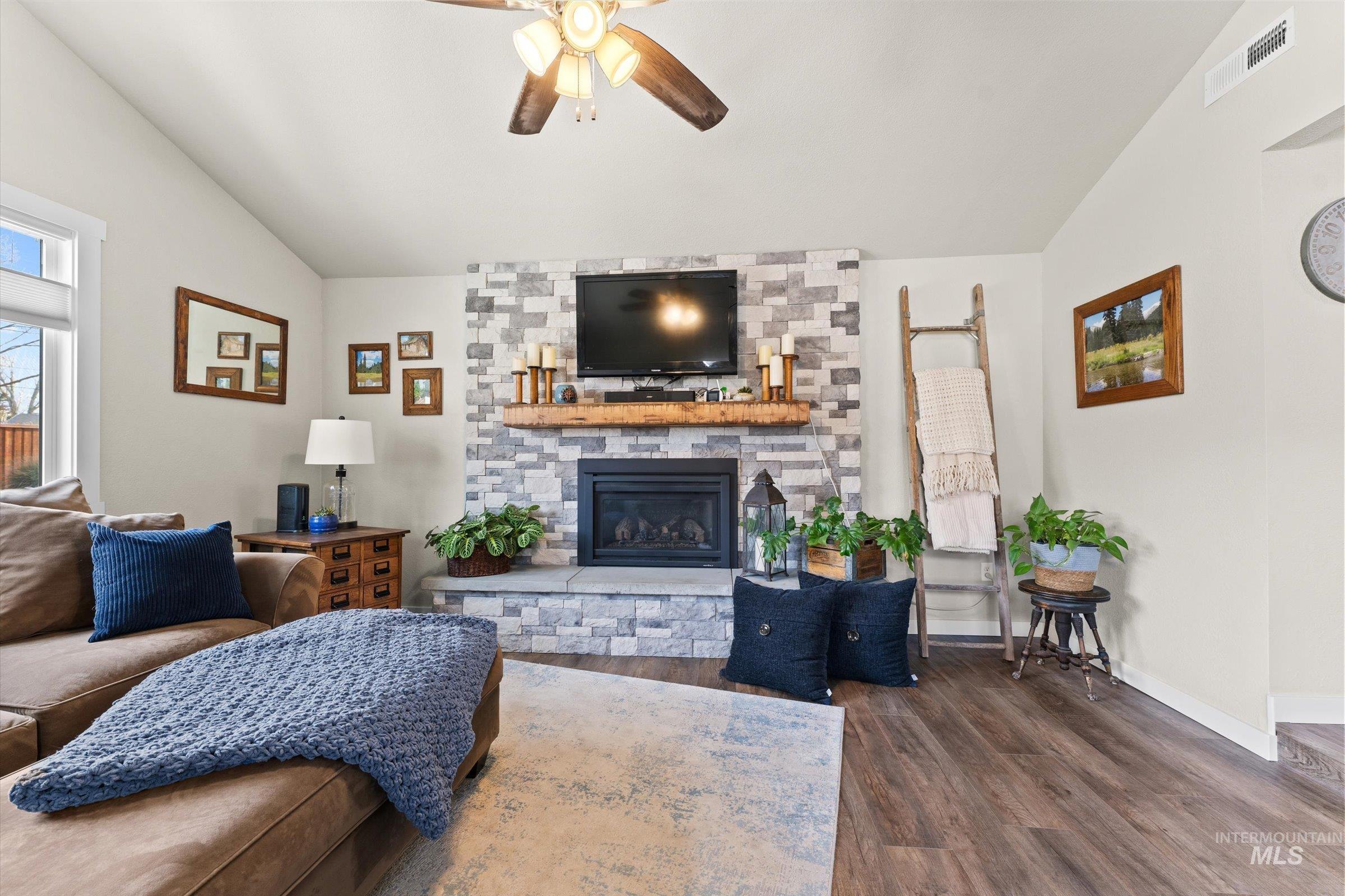 11832 Jerry Lee Ln, Nampa, Idaho 83651, 4 Bedrooms, 3 Bathrooms, Residential For Sale, Price $575,000,MLS 98978678