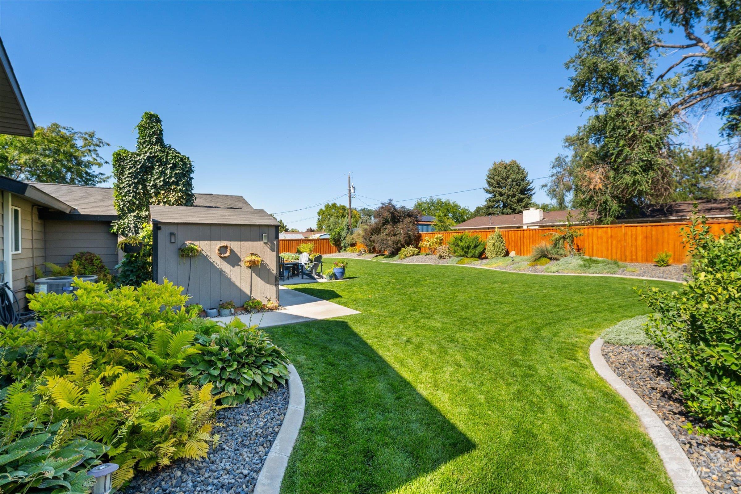 11832 Jerry Lee Ln, Nampa, Idaho 83651, 4 Bedrooms, 3 Bathrooms, Residential For Sale, Price $575,000,MLS 98978678