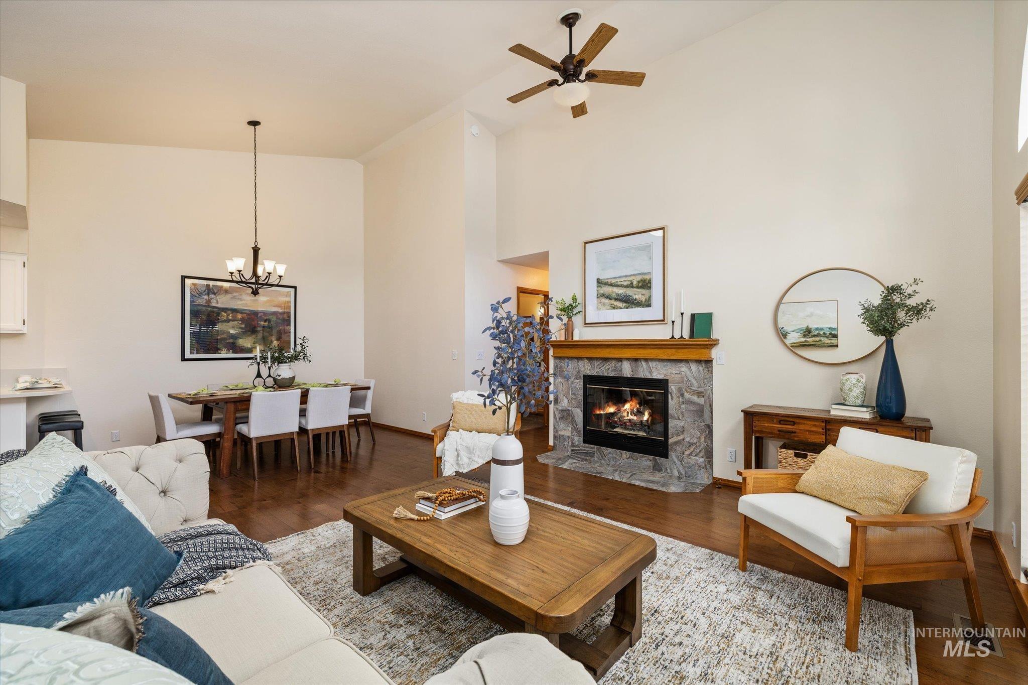 1934 S Division Ave, Boise, Idaho 83706, 2 Bedrooms, 2 Bathrooms, Residential For Sale, Price $364,900,MLS 98978681