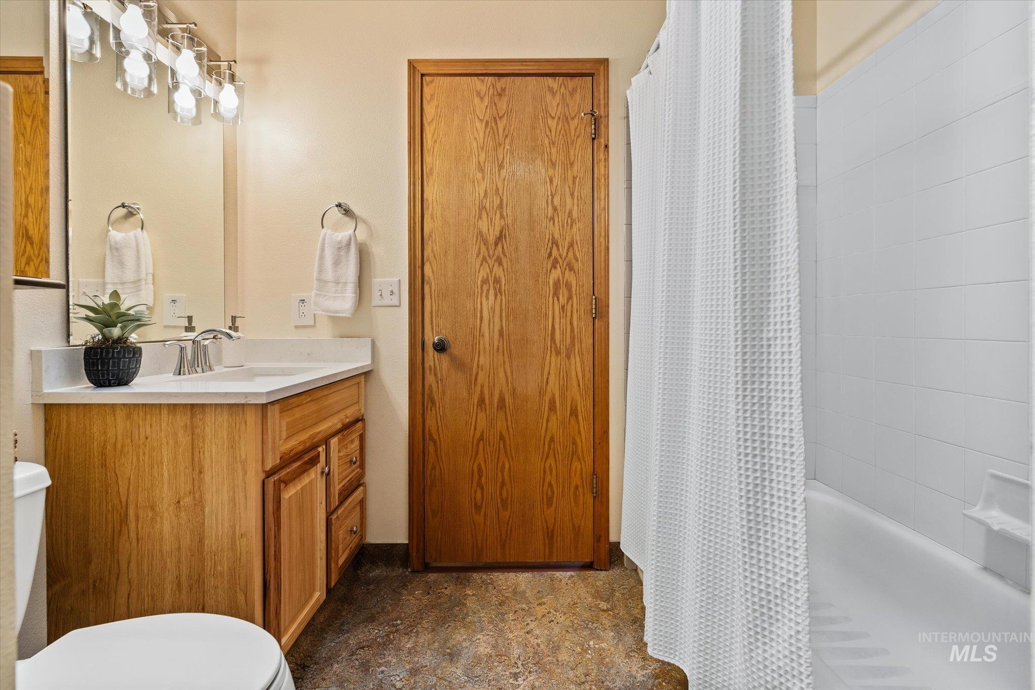 1934 S Division Ave, Boise, Idaho 83706, 2 Bedrooms, 2 Bathrooms, Residential For Sale, Price $364,900,MLS 98978681