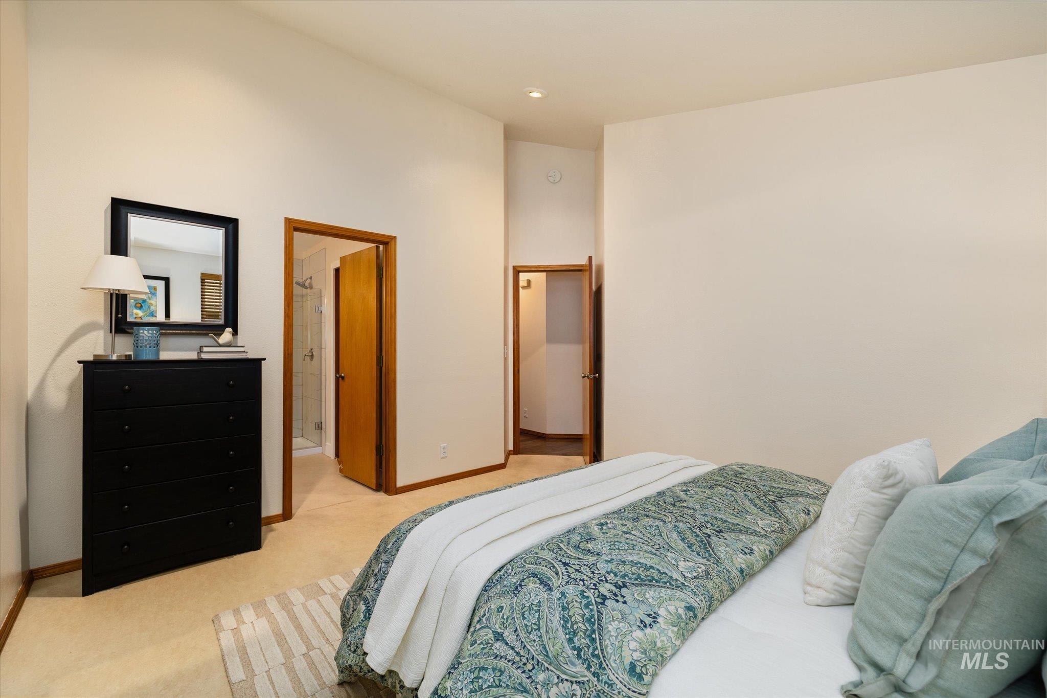 1934 S Division Ave, Boise, Idaho 83706, 2 Bedrooms, 2 Bathrooms, Residential For Sale, Price $364,900,MLS 98978681