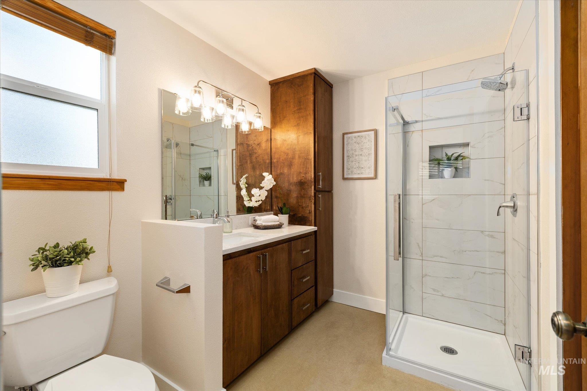 1934 S Division Ave, Boise, Idaho 83706, 2 Bedrooms, 2 Bathrooms, Residential For Sale, Price $364,900,MLS 98978681