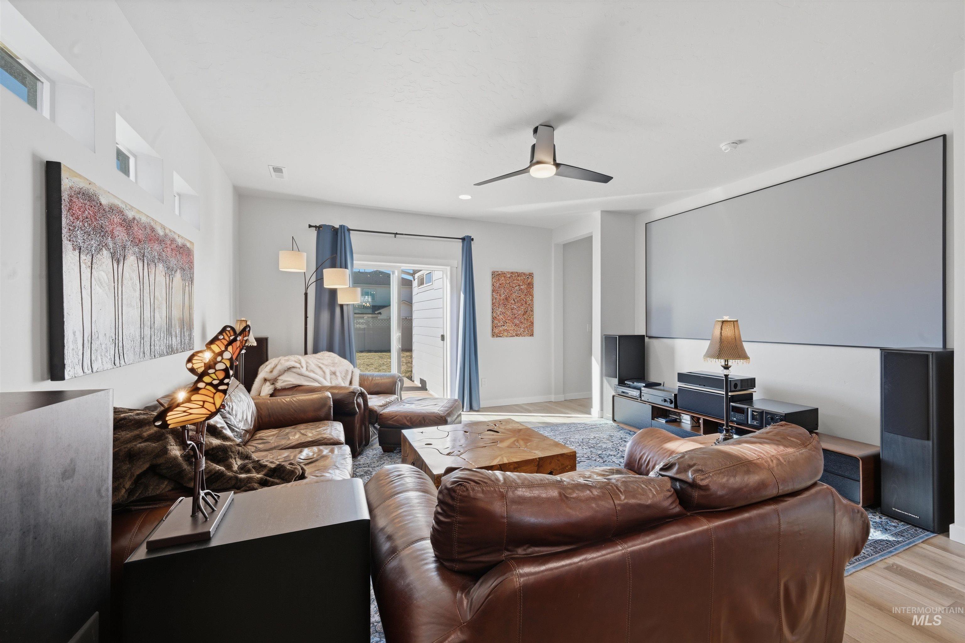 10723 W Garganey Drive, Star, Idaho 83369, 3 Bedrooms, 2 Bathrooms, Residential For Sale, Price $415,900,MLS 98978682