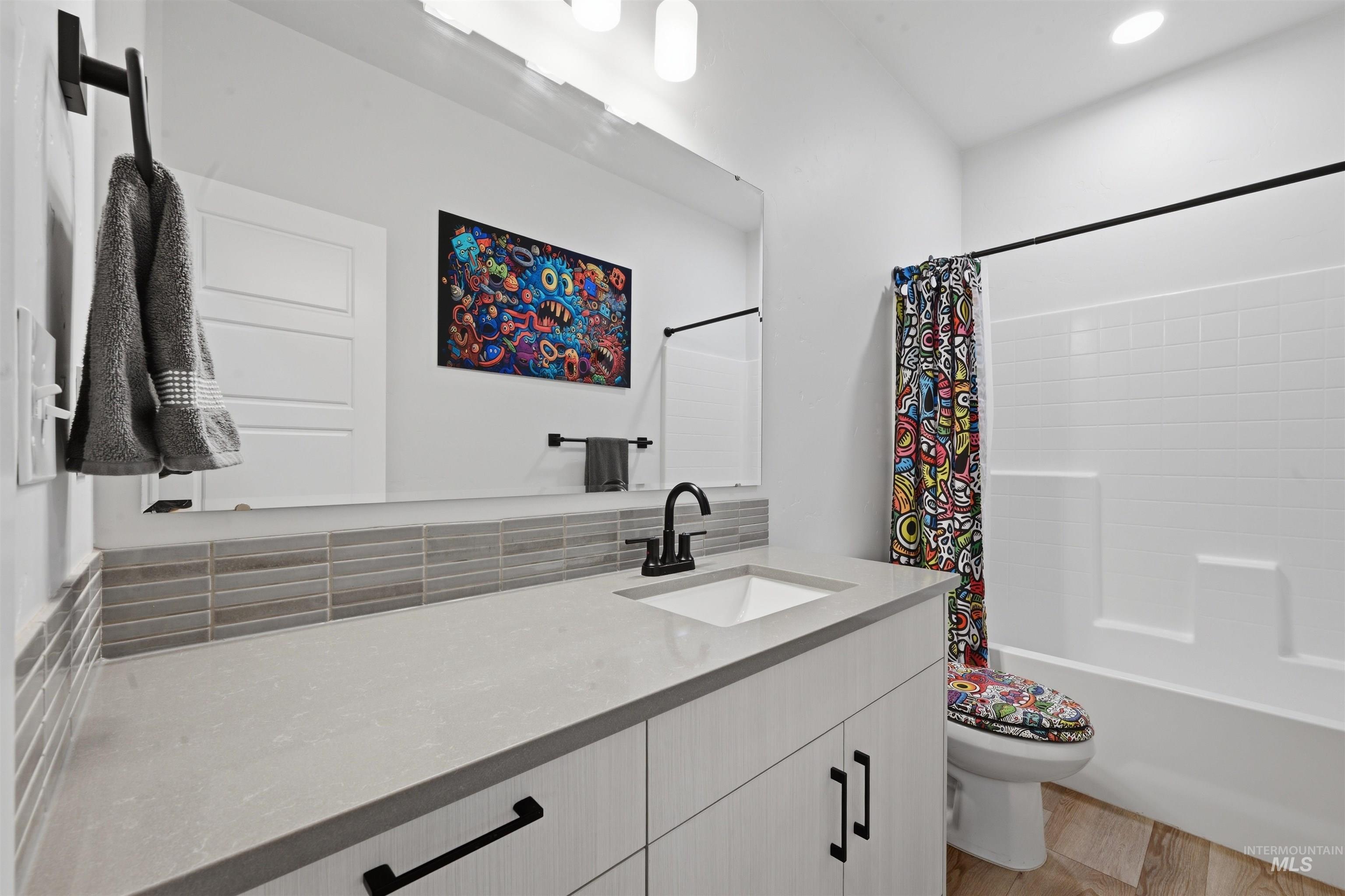 10723 W Garganey Drive, Star, Idaho 83369, 3 Bedrooms, 2 Bathrooms, Residential For Sale, Price $415,900,MLS 98978682