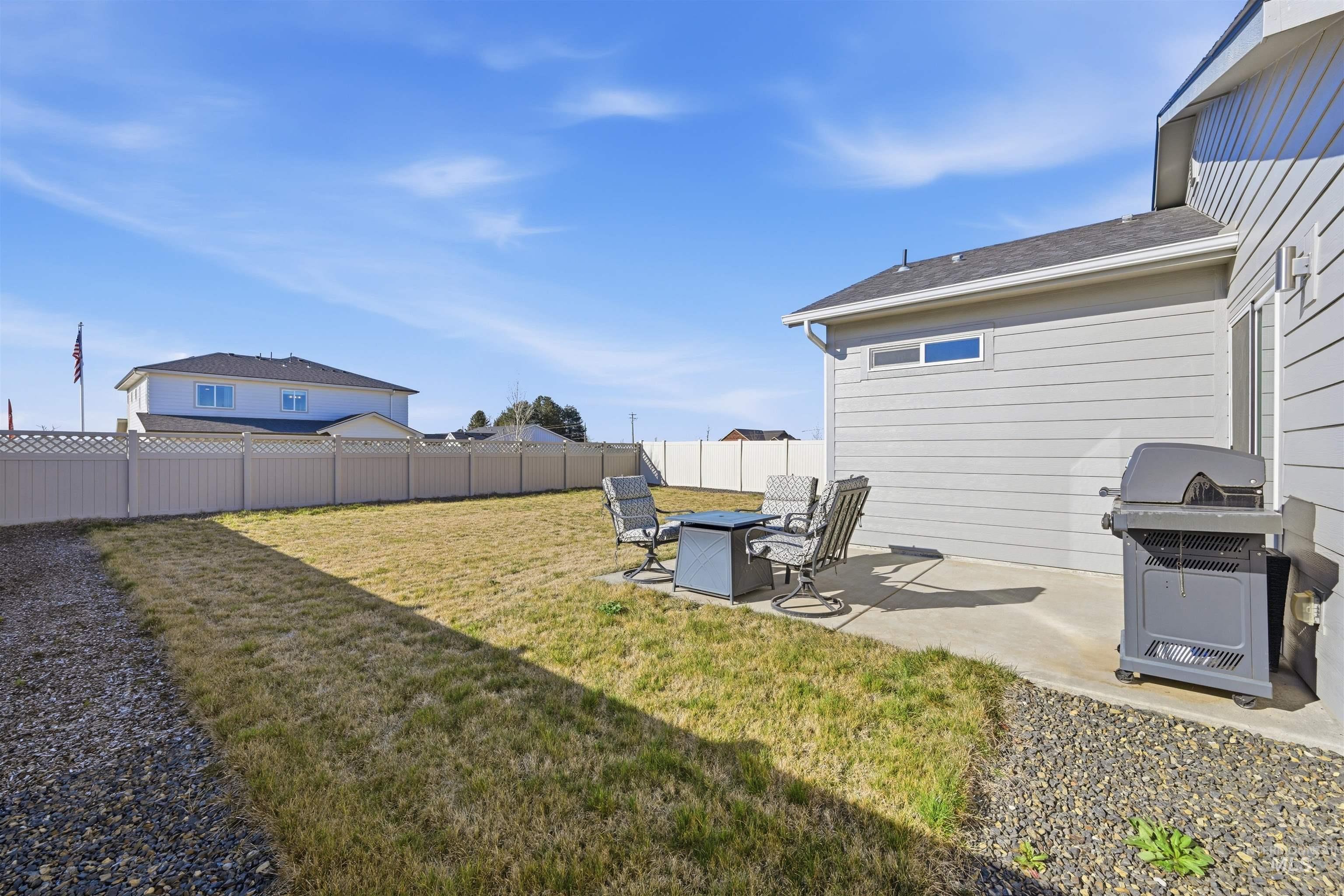 10723 W Garganey Drive, Star, Idaho 83369, 3 Bedrooms, 2 Bathrooms, Residential For Sale, Price $415,900,MLS 98978682