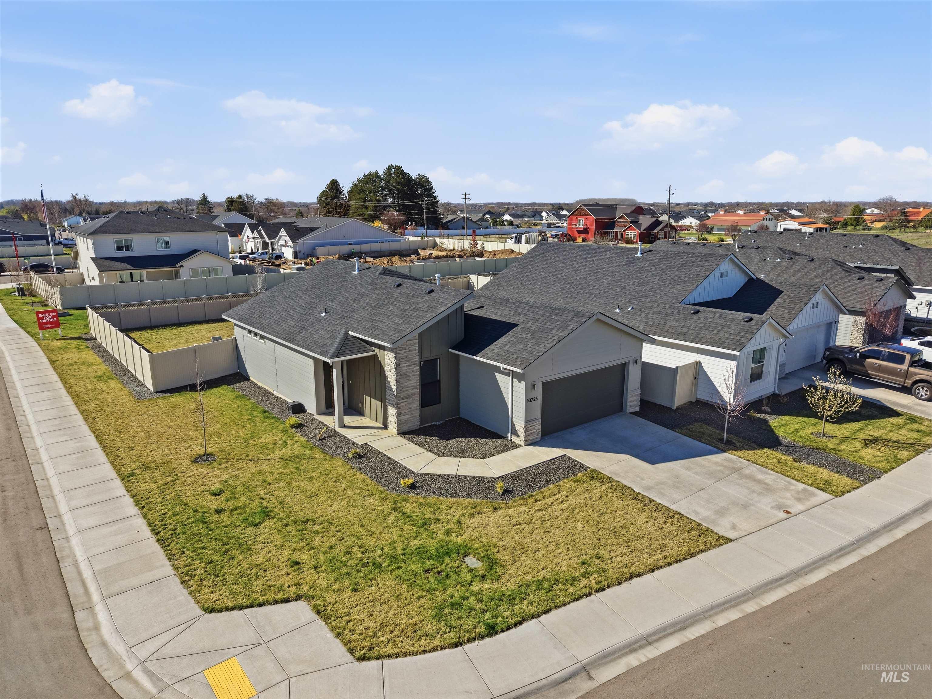 10723 W Garganey Drive, Star, Idaho 83369, 3 Bedrooms, 2 Bathrooms, Residential For Sale, Price $415,900,MLS 98978682