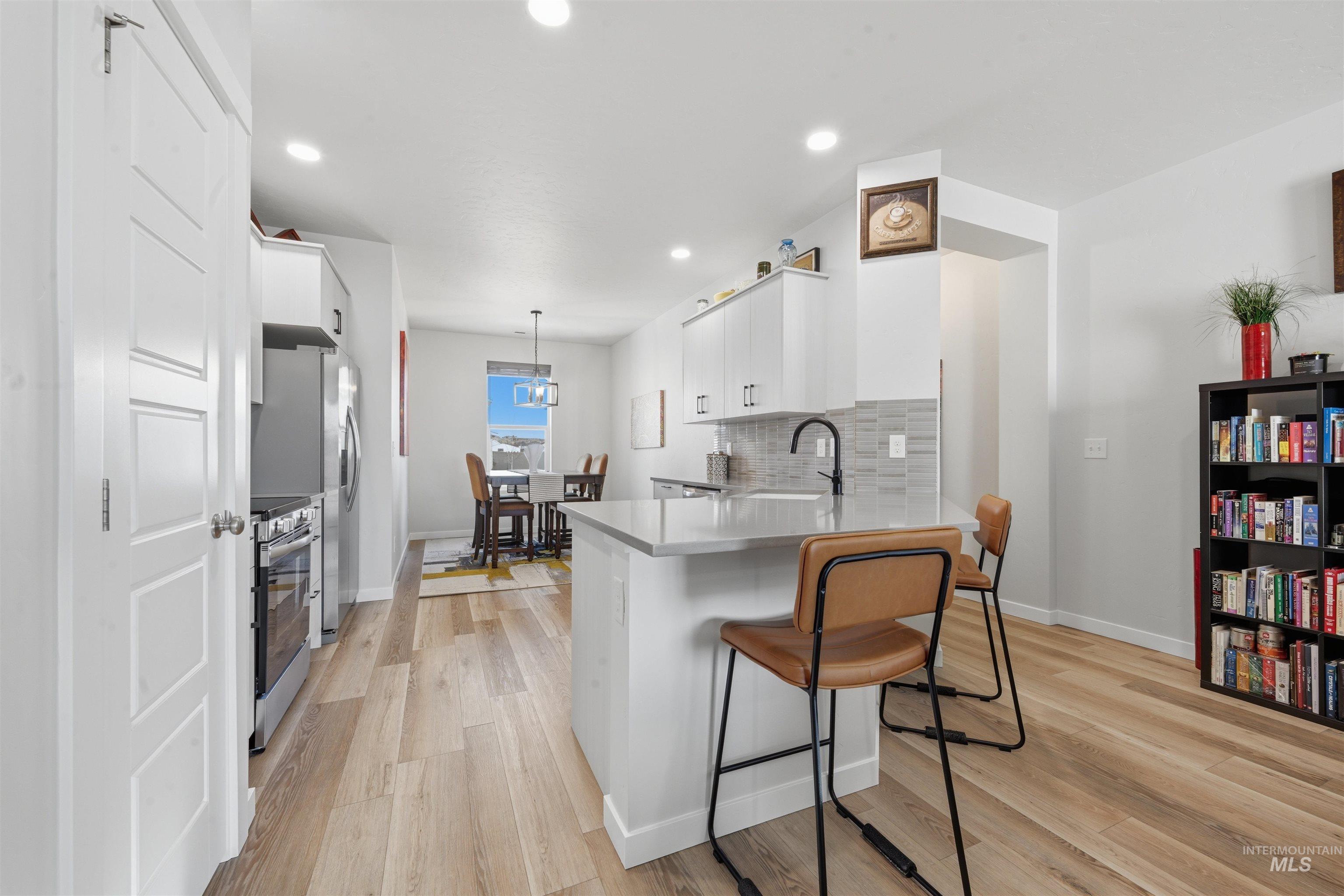 10723 W Garganey Drive, Star, Idaho 83369, 3 Bedrooms, 2 Bathrooms, Residential For Sale, Price $415,900,MLS 98978682