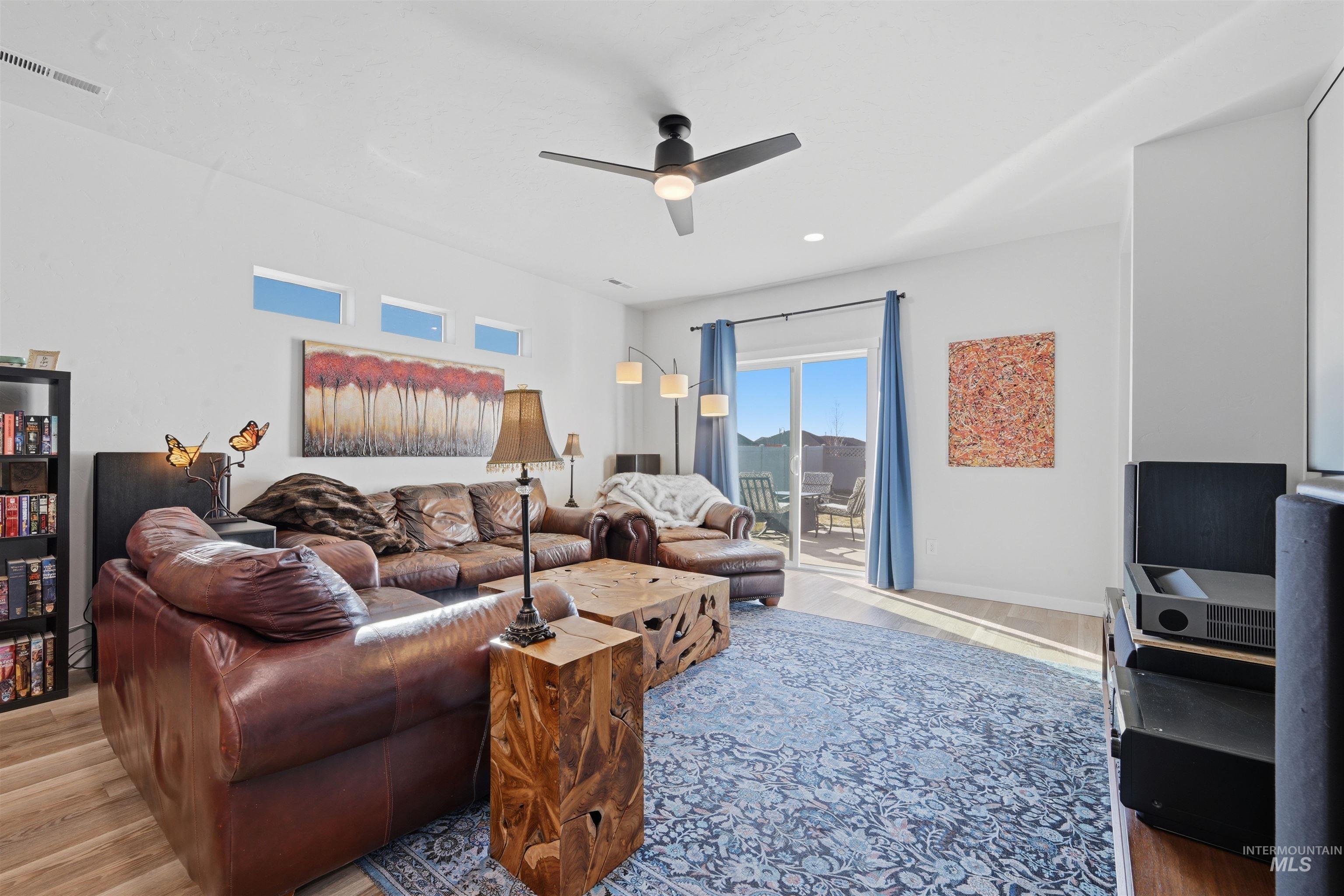 10723 W Garganey Drive, Star, Idaho 83369, 3 Bedrooms, 2 Bathrooms, Residential For Sale, Price $415,900,MLS 98978682