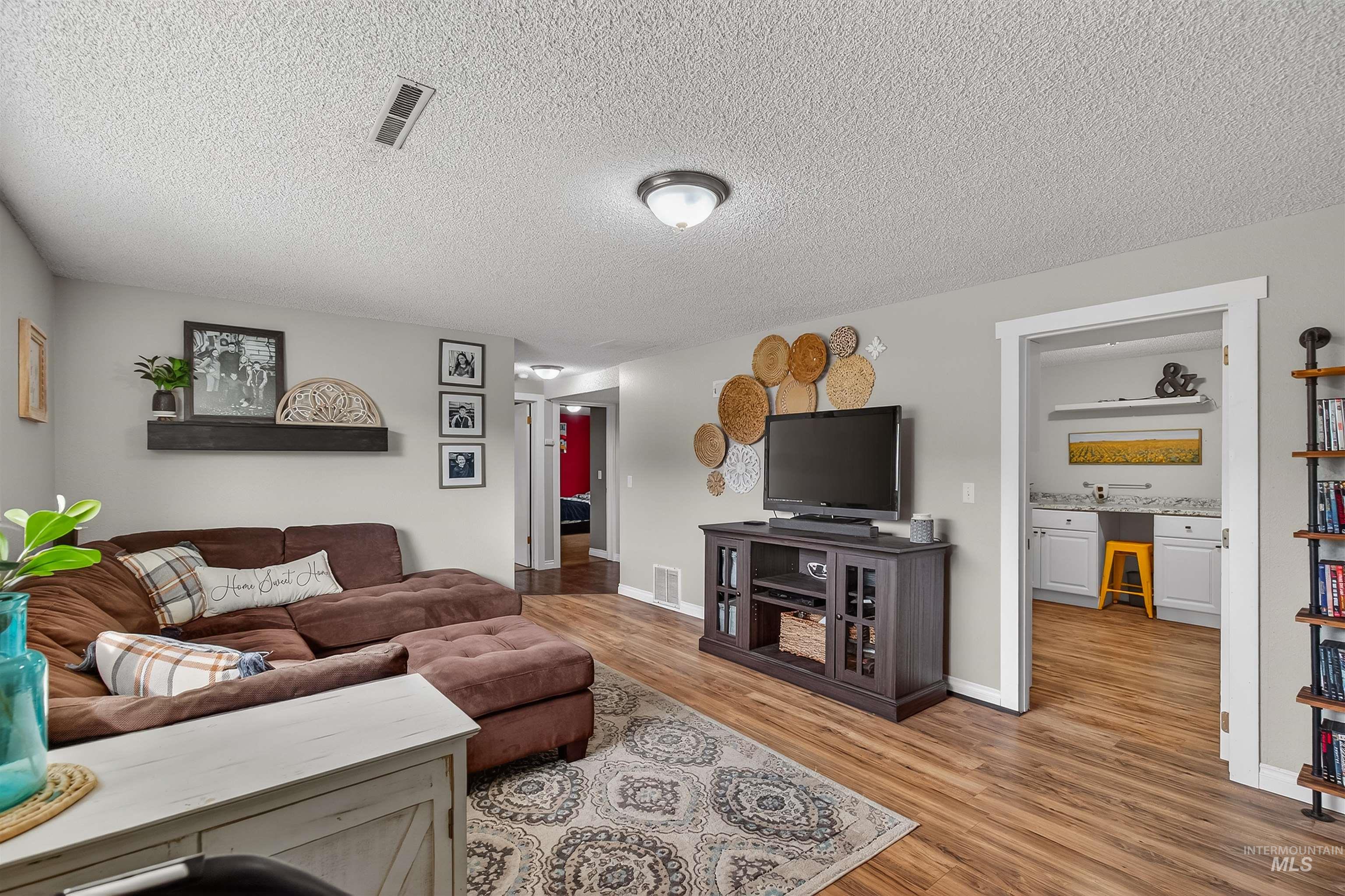 2007 Powers Drive, Lewiston, Idaho 83501, 4 Bedrooms, 2 Bathrooms, Residential For Sale, Price $465,000,MLS 98978686