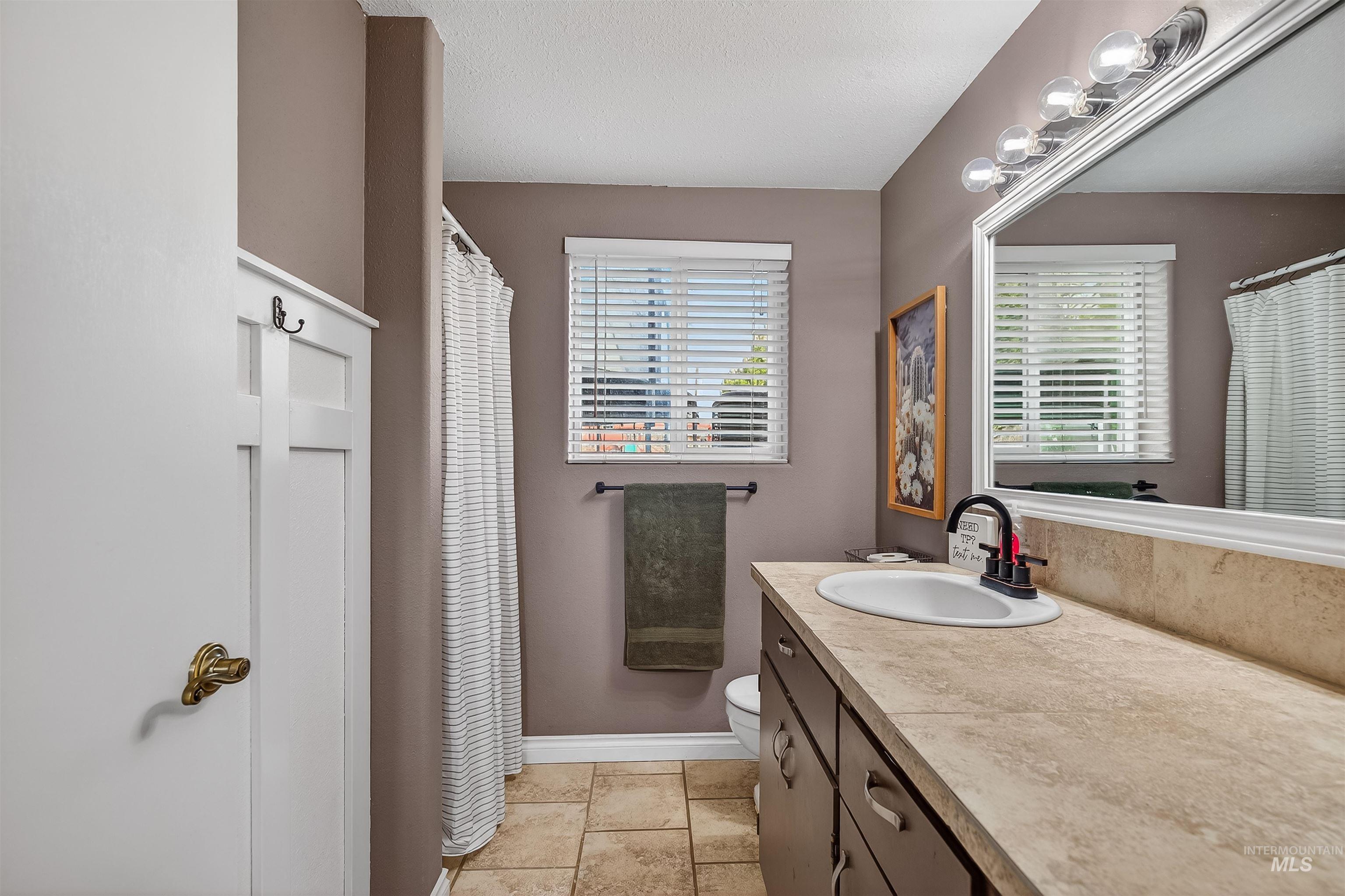 2007 Powers Drive, Lewiston, Idaho 83501, 4 Bedrooms, 2 Bathrooms, Residential For Sale, Price $465,000,MLS 98978686