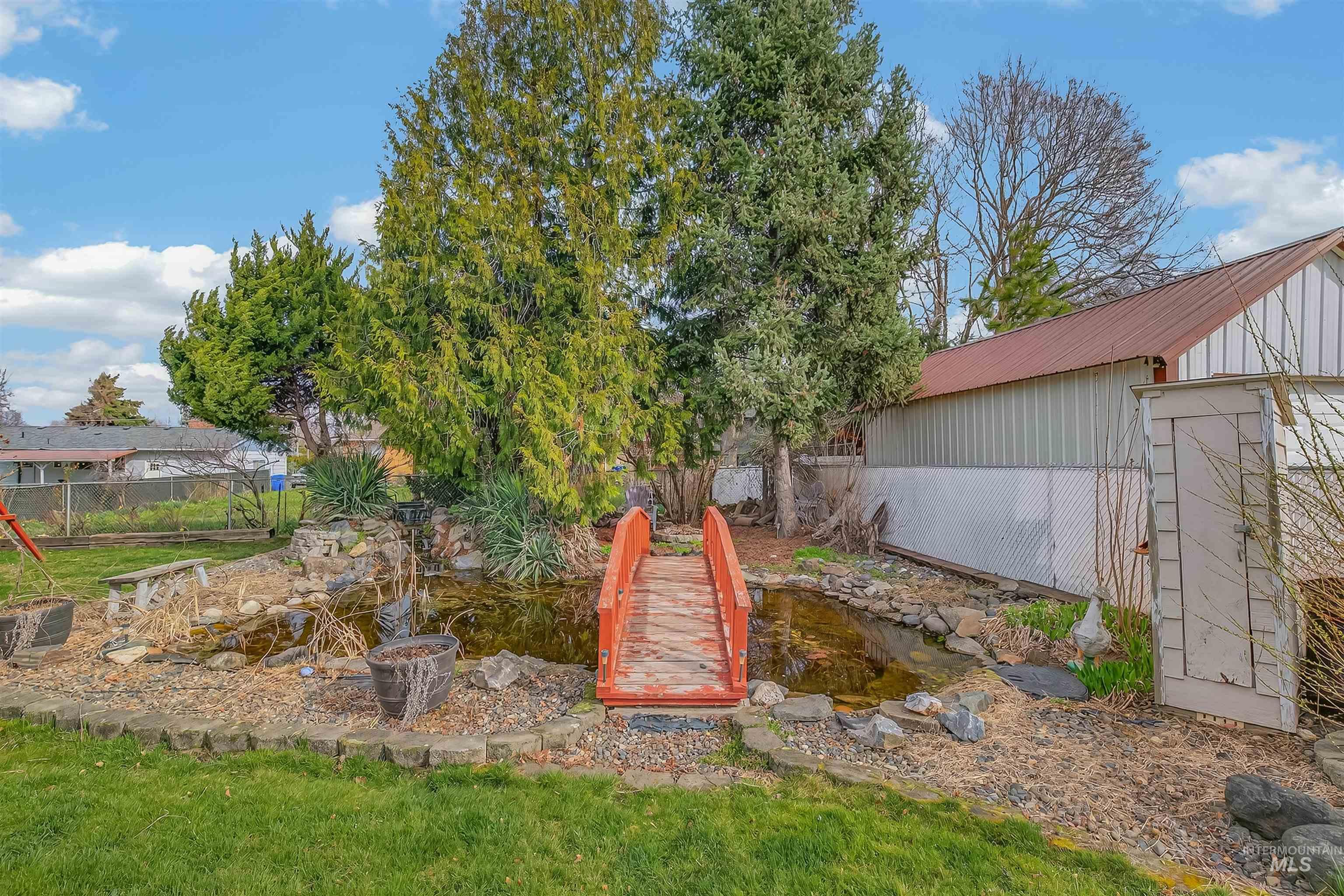 2007 Powers Drive, Lewiston, Idaho 83501, 4 Bedrooms, 2 Bathrooms, Residential For Sale, Price $465,000,MLS 98978686