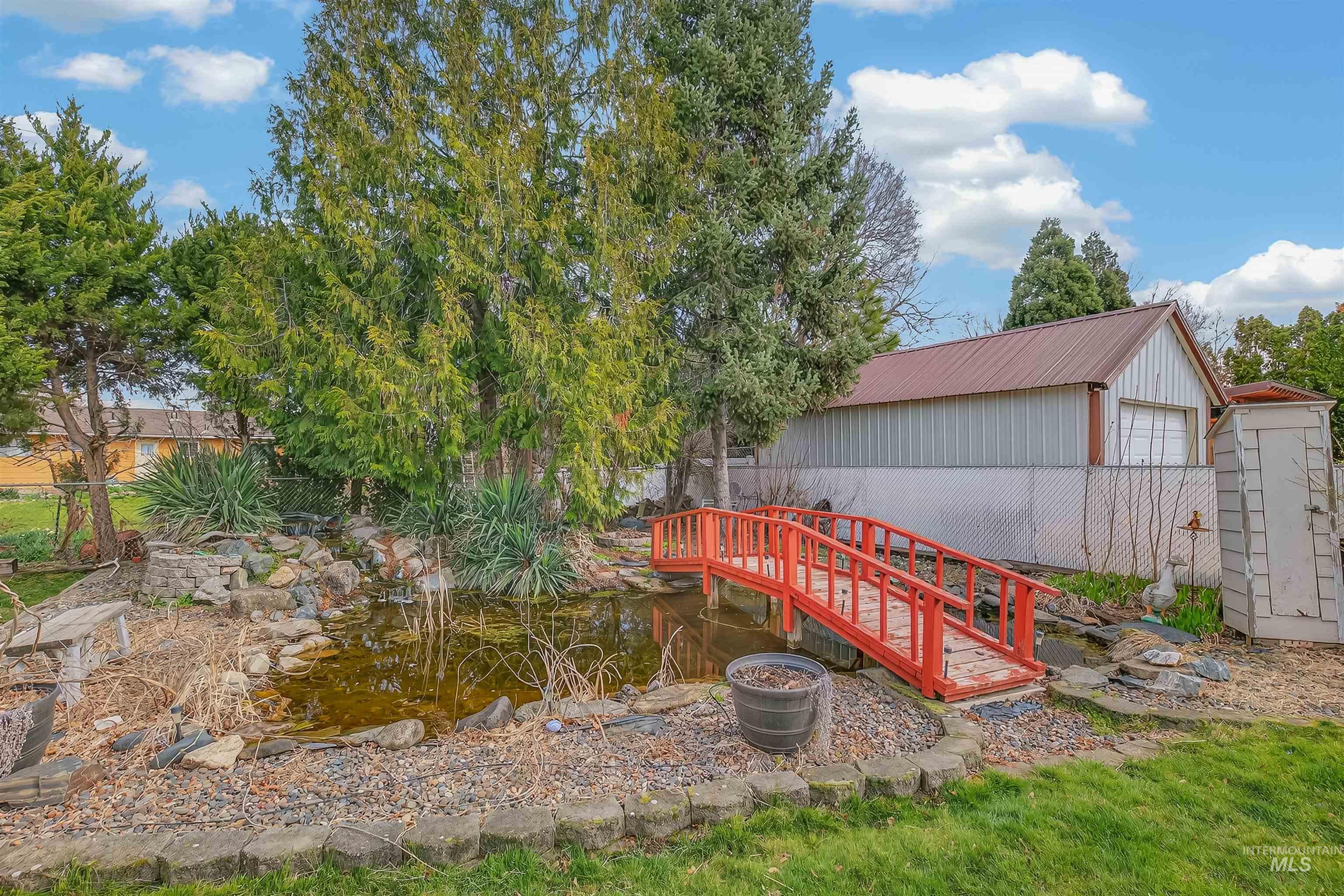 2007 Powers Drive, Lewiston, Idaho 83501, 4 Bedrooms, 2 Bathrooms, Residential For Sale, Price $465,000,MLS 98978686