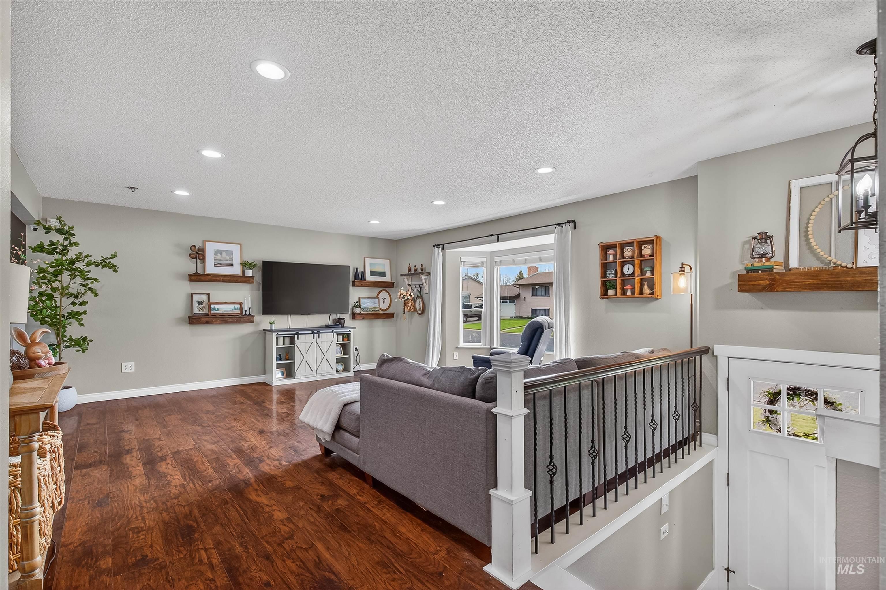 2007 Powers Drive, Lewiston, Idaho 83501, 4 Bedrooms, 2 Bathrooms, Residential For Sale, Price $465,000,MLS 98978686