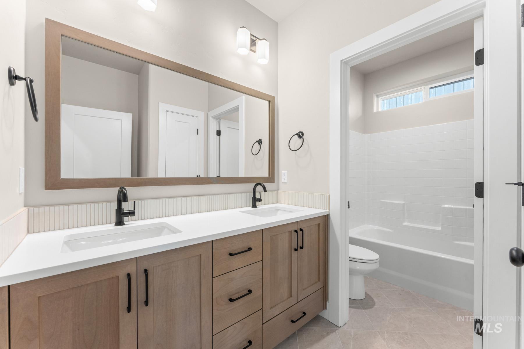 13366 N Spring Creek Way, Boise, Idaho 83714, 3 Bedrooms, 2.5 Bathrooms, Residential For Sale, Price $820,596,MLS 98978687