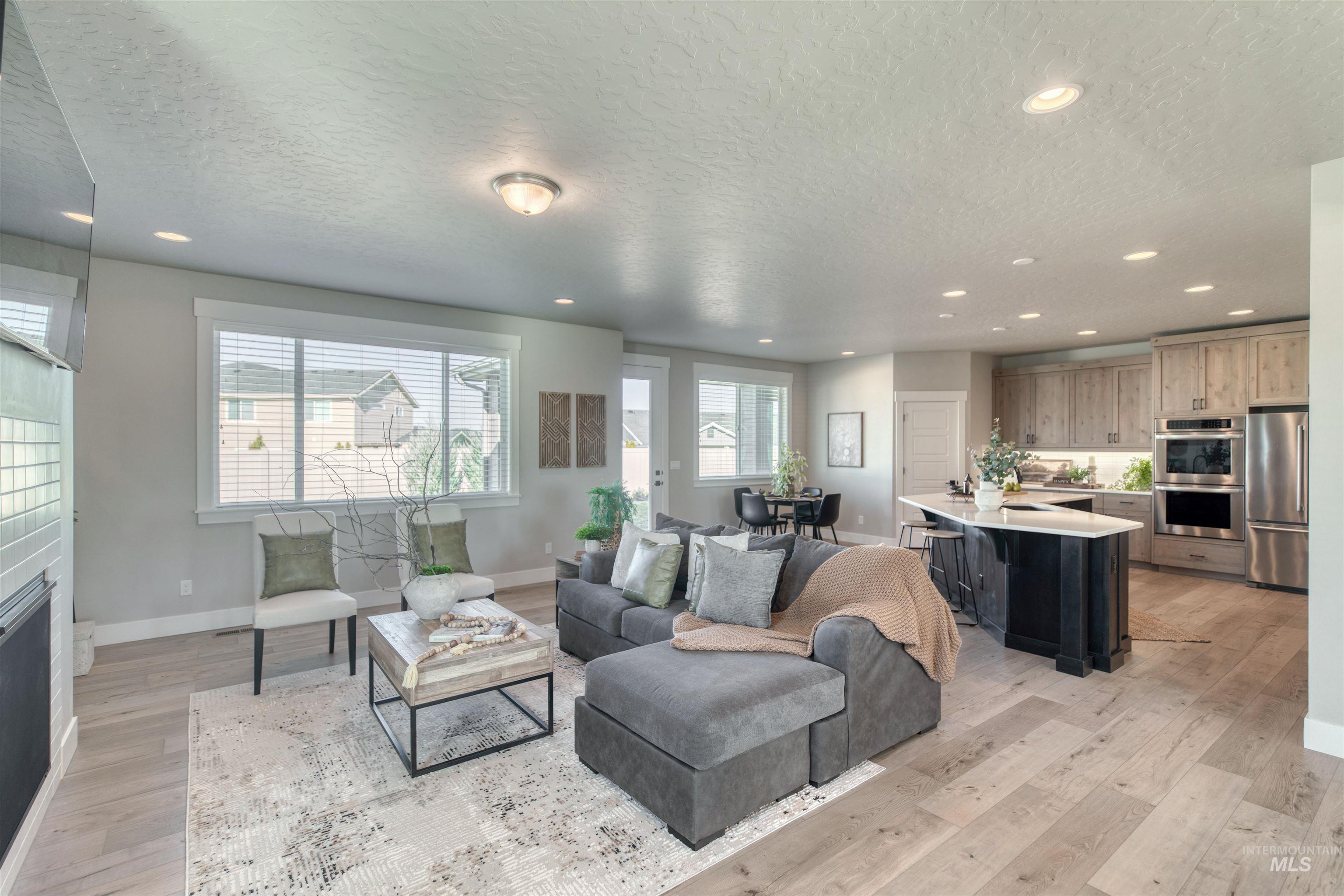 5215 N Cunard Way, Meridian, Idaho 83646, 4 Bedrooms, 3.5 Bathrooms, Residential For Sale, Price $750,000,MLS 98978688