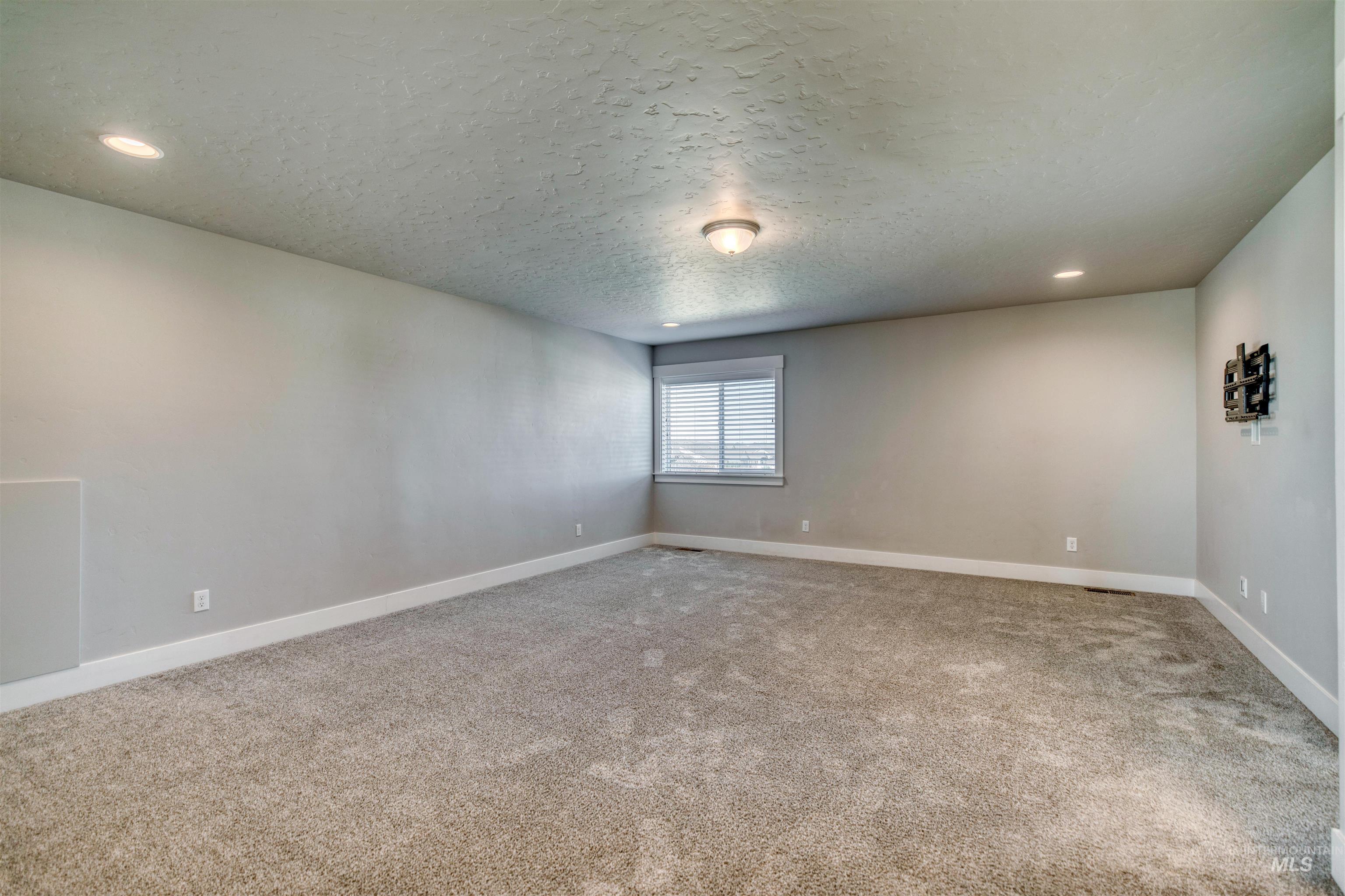 5215 N Cunard Way, Meridian, Idaho 83646, 4 Bedrooms, 3.5 Bathrooms, Residential For Sale, Price $750,000,MLS 98978688