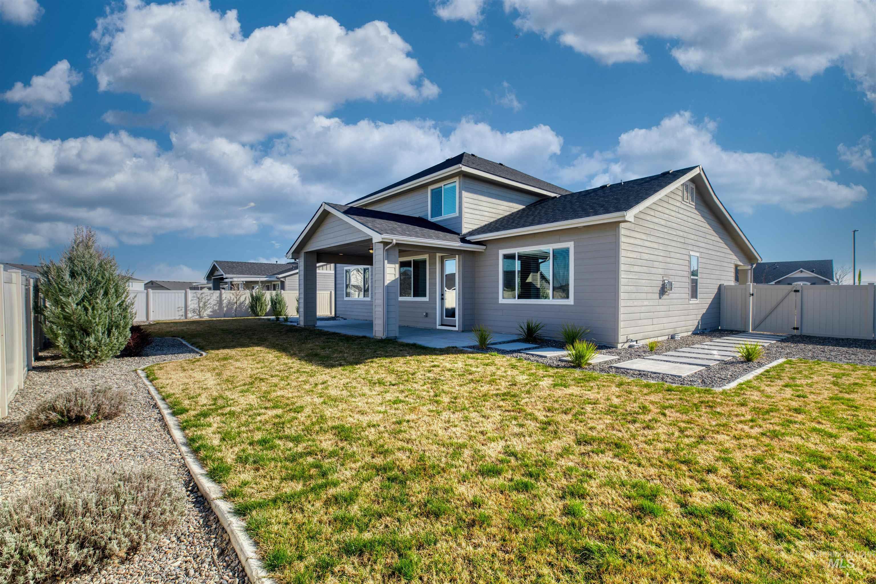 5215 N Cunard Way, Meridian, Idaho 83646, 4 Bedrooms, 3.5 Bathrooms, Residential For Sale, Price $750,000,MLS 98978688