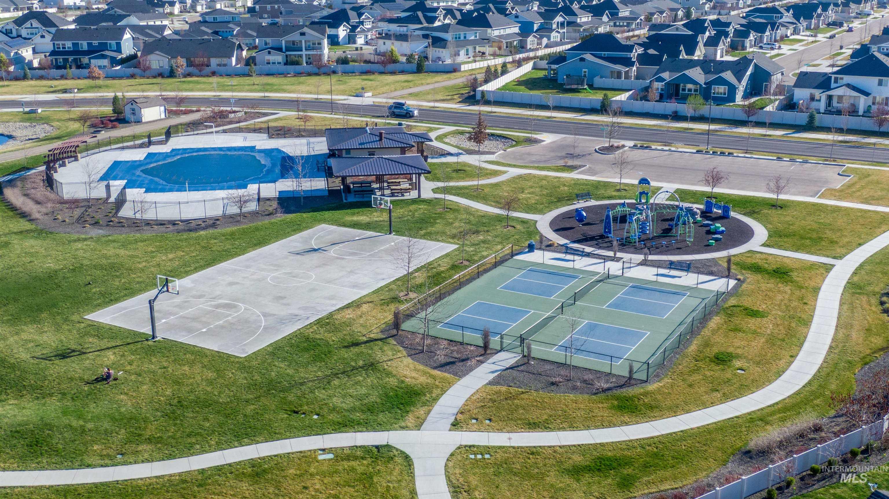 5215 N Cunard Way, Meridian, Idaho 83646, 4 Bedrooms, 3.5 Bathrooms, Residential For Sale, Price $750,000,MLS 98978688