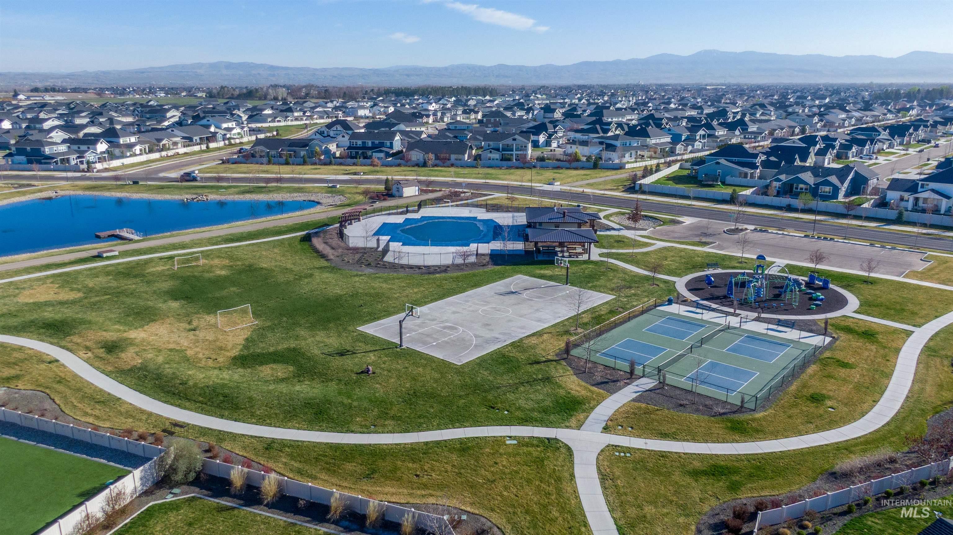 5215 N Cunard Way, Meridian, Idaho 83646, 4 Bedrooms, 3.5 Bathrooms, Residential For Sale, Price $750,000,MLS 98978688