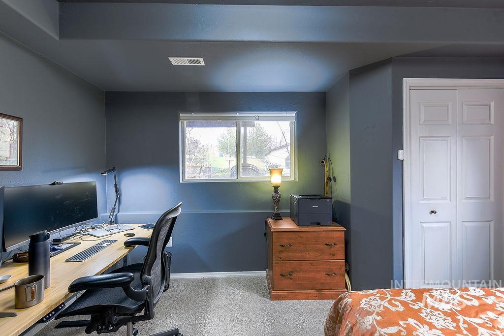 426 Quail Run Dr., Moscow, Idaho 83843, 3 Bedrooms, 3 Bathrooms, Residential For Sale, Price $497,500,MLS 98978689