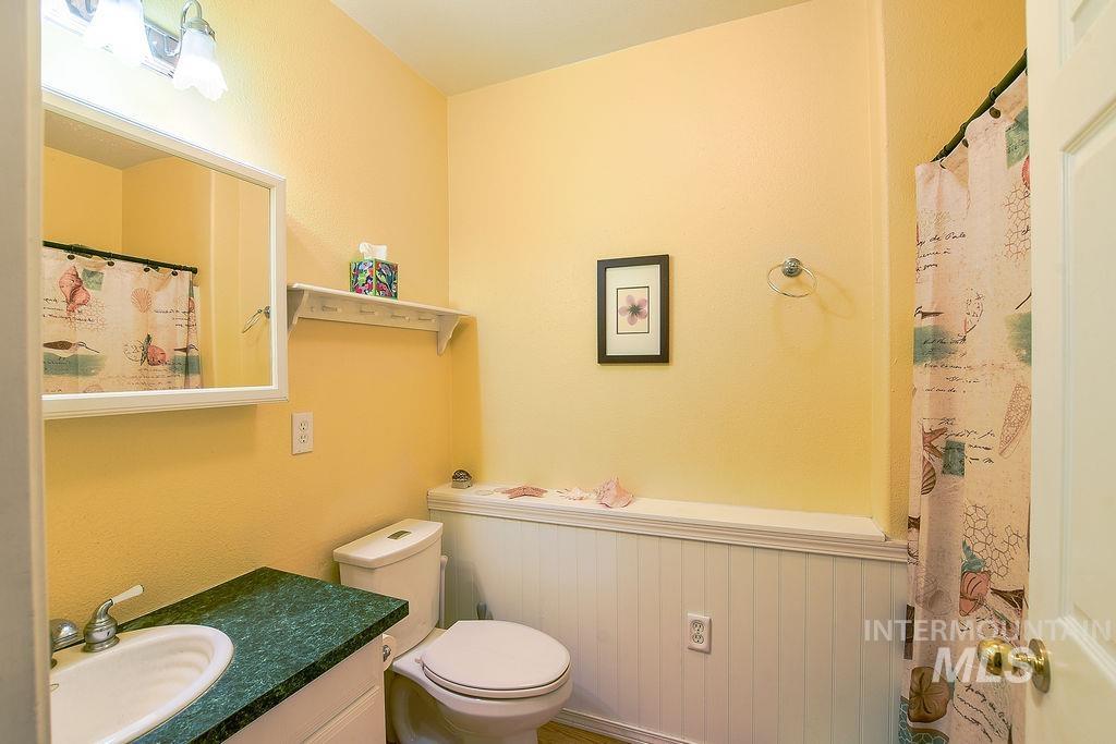 426 Quail Run Dr., Moscow, Idaho 83843, 3 Bedrooms, 3 Bathrooms, Residential For Sale, Price $497,500,MLS 98978689