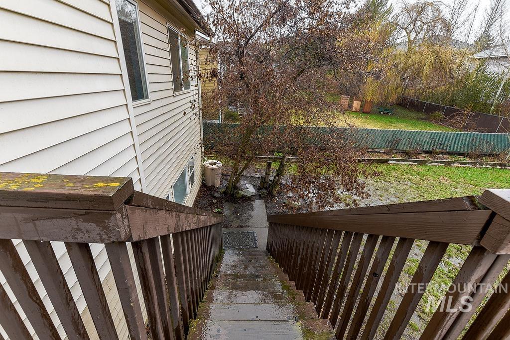 426 Quail Run Dr., Moscow, Idaho 83843, 3 Bedrooms, 3 Bathrooms, Residential For Sale, Price $497,500,MLS 98978689