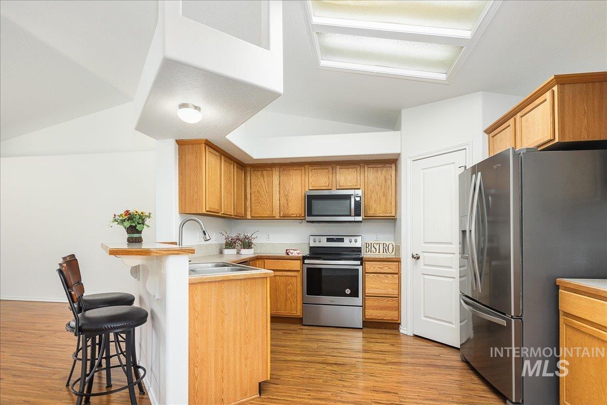 533 W Palmer Dr, Nampa, Idaho 83686-8389, 3 Bedrooms, 2 Bathrooms, Residential For Sale, Price $375,000,MLS 98978690