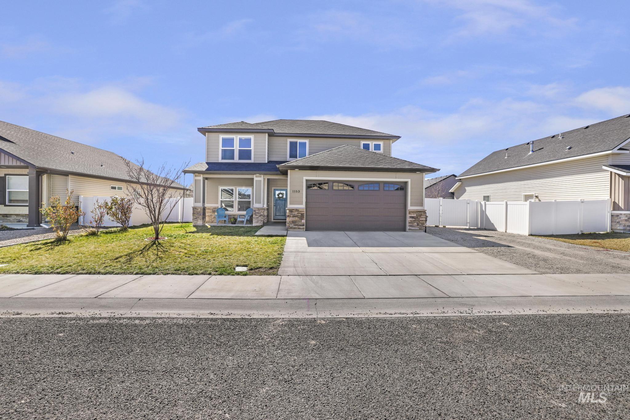 1153 Terra Ave, Twin Falls, Idaho 83301-4734, 5 Bedrooms, 2.5 Bathrooms, Residential For Sale, Price $449,000,MLS 98978691