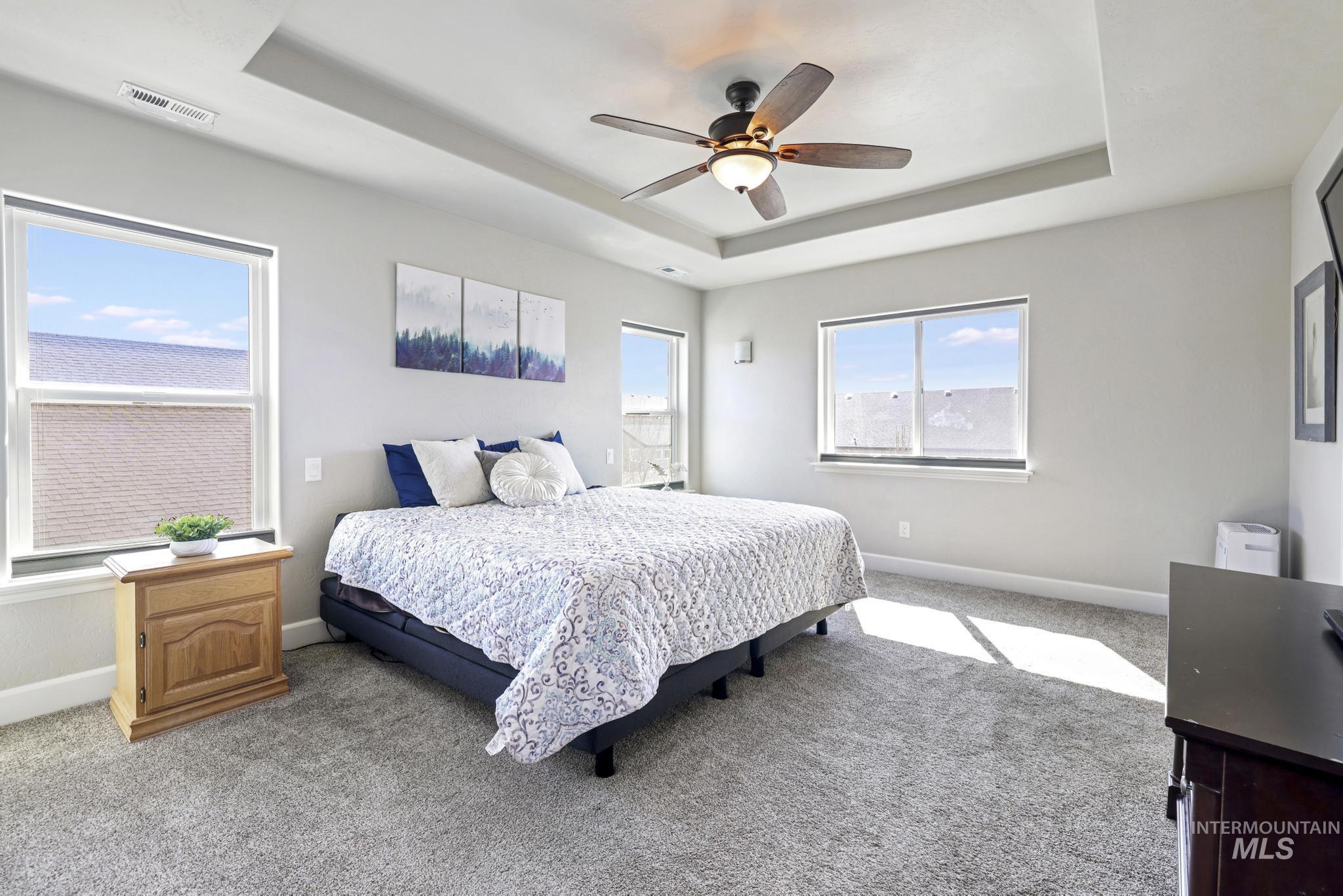 1153 Terra Ave, Twin Falls, Idaho 83301-4734, 5 Bedrooms, 2.5 Bathrooms, Residential For Sale, Price $449,000,MLS 98978691