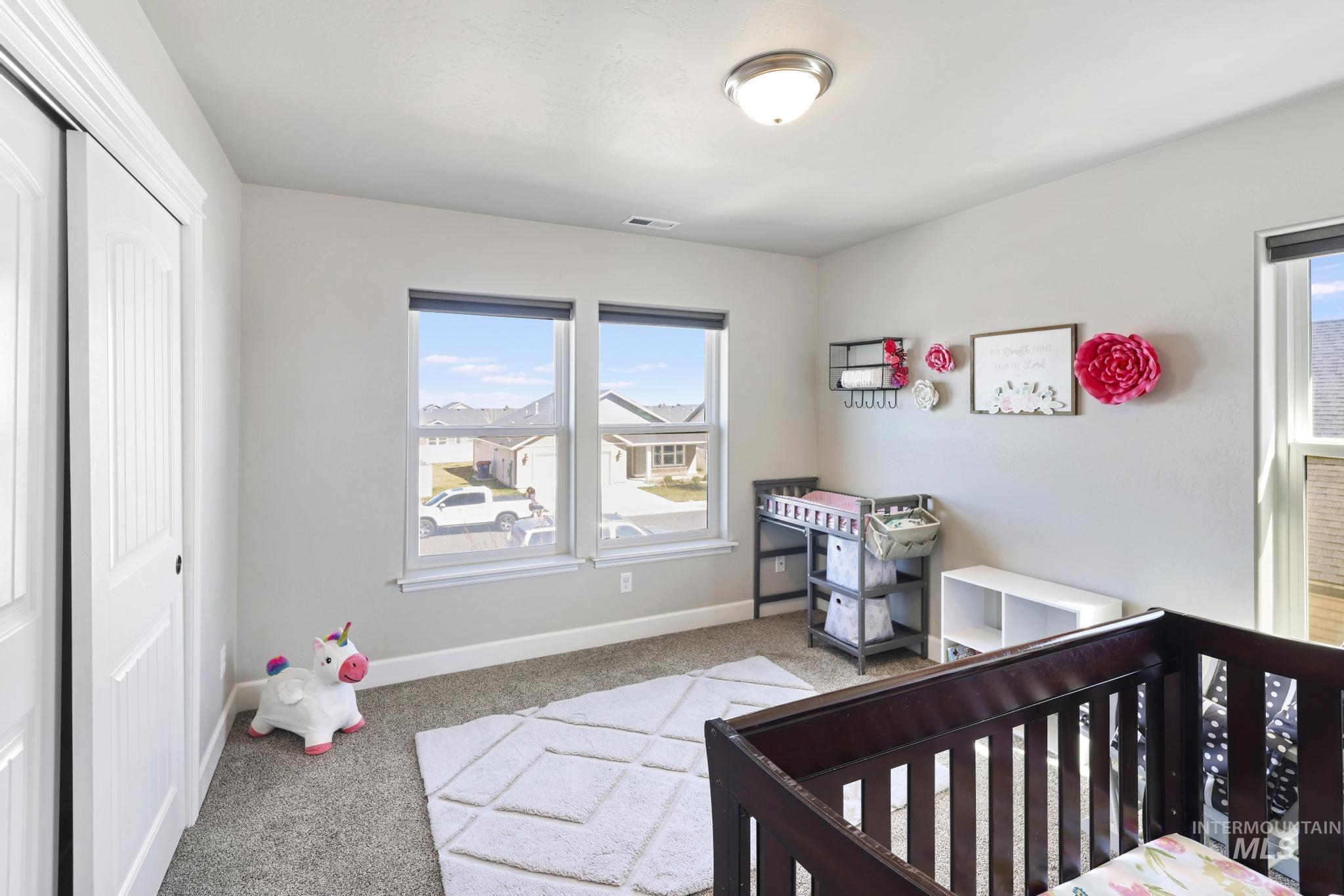 1153 Terra Ave, Twin Falls, Idaho 83301-4734, 5 Bedrooms, 2.5 Bathrooms, Residential For Sale, Price $449,000,MLS 98978691