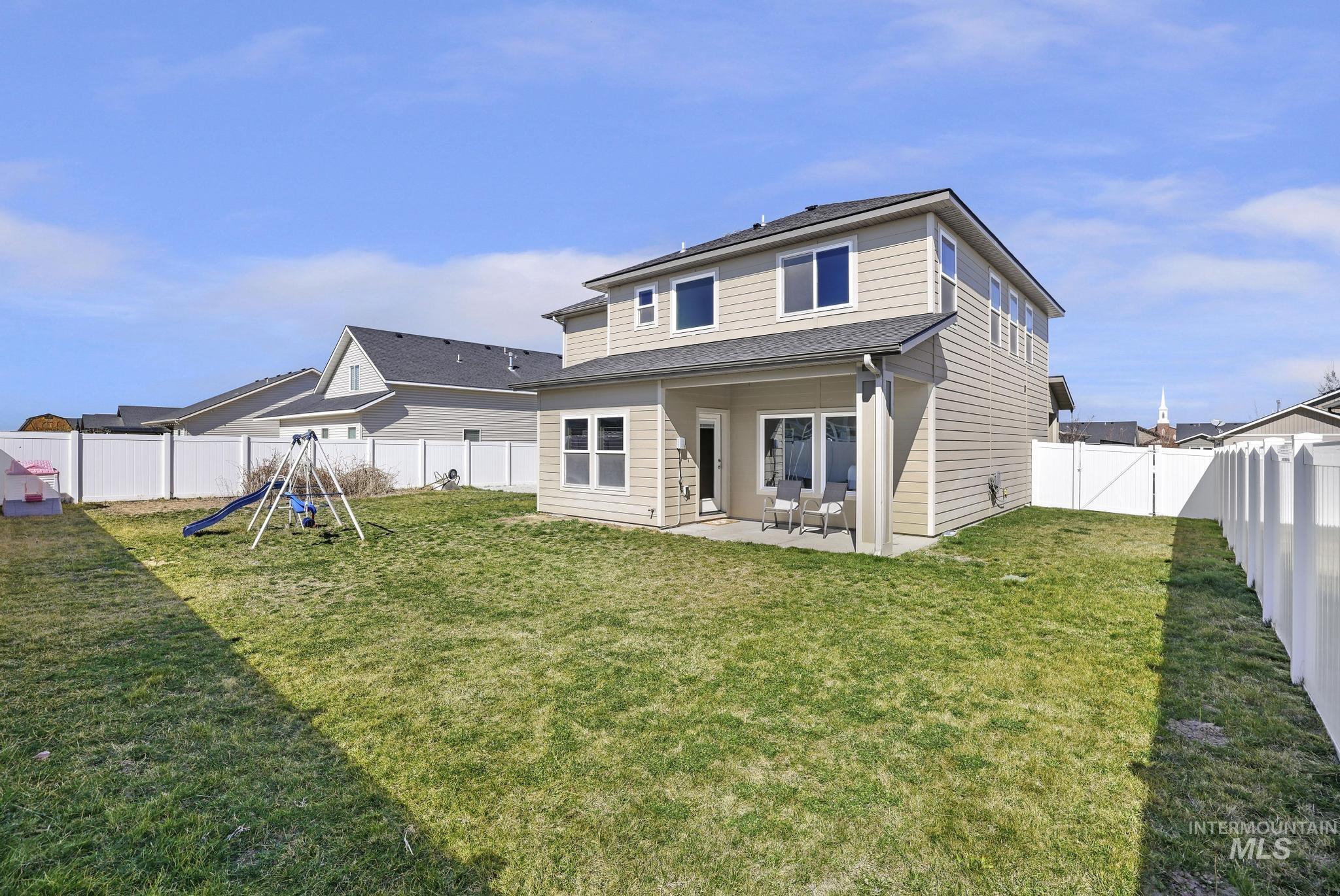 1153 Terra Ave, Twin Falls, Idaho 83301-4734, 5 Bedrooms, 2.5 Bathrooms, Residential For Sale, Price $449,000,MLS 98978691