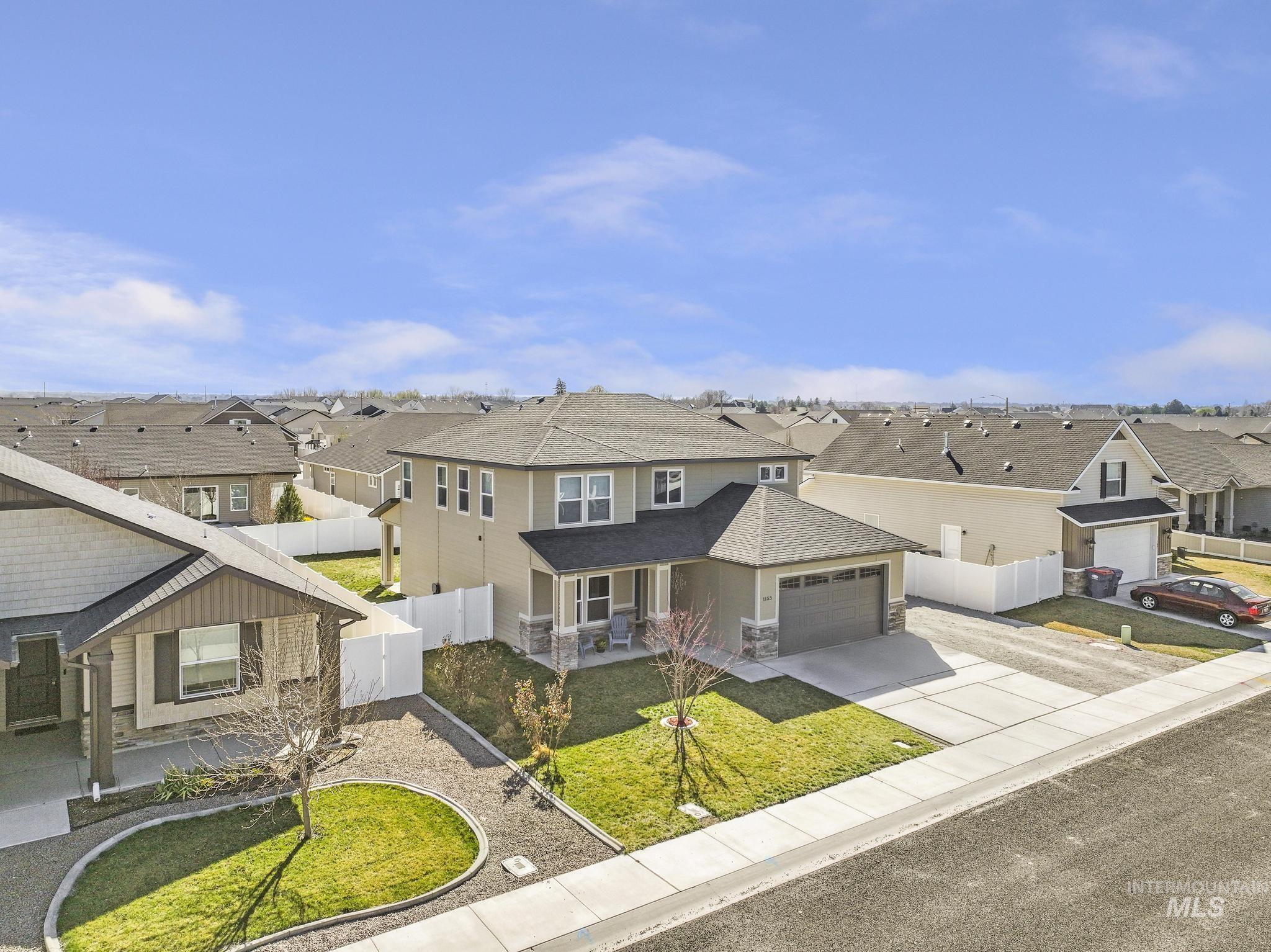 1153 Terra Ave, Twin Falls, Idaho 83301-4734, 5 Bedrooms, 2.5 Bathrooms, Residential For Sale, Price $449,000,MLS 98978691