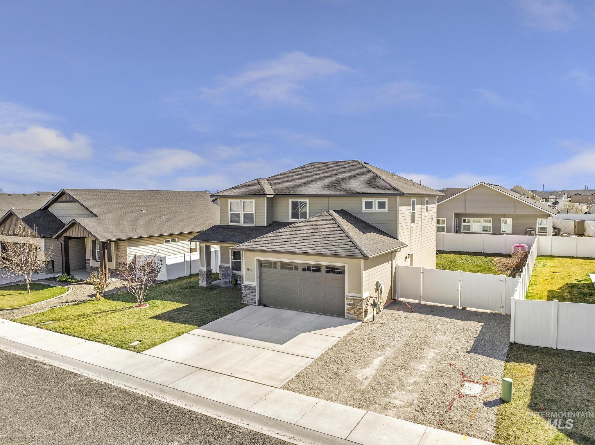 1153 Terra Ave, Twin Falls, Idaho 83301-4734, 5 Bedrooms, 2.5 Bathrooms, Residential For Sale, Price $449,000,MLS 98978691