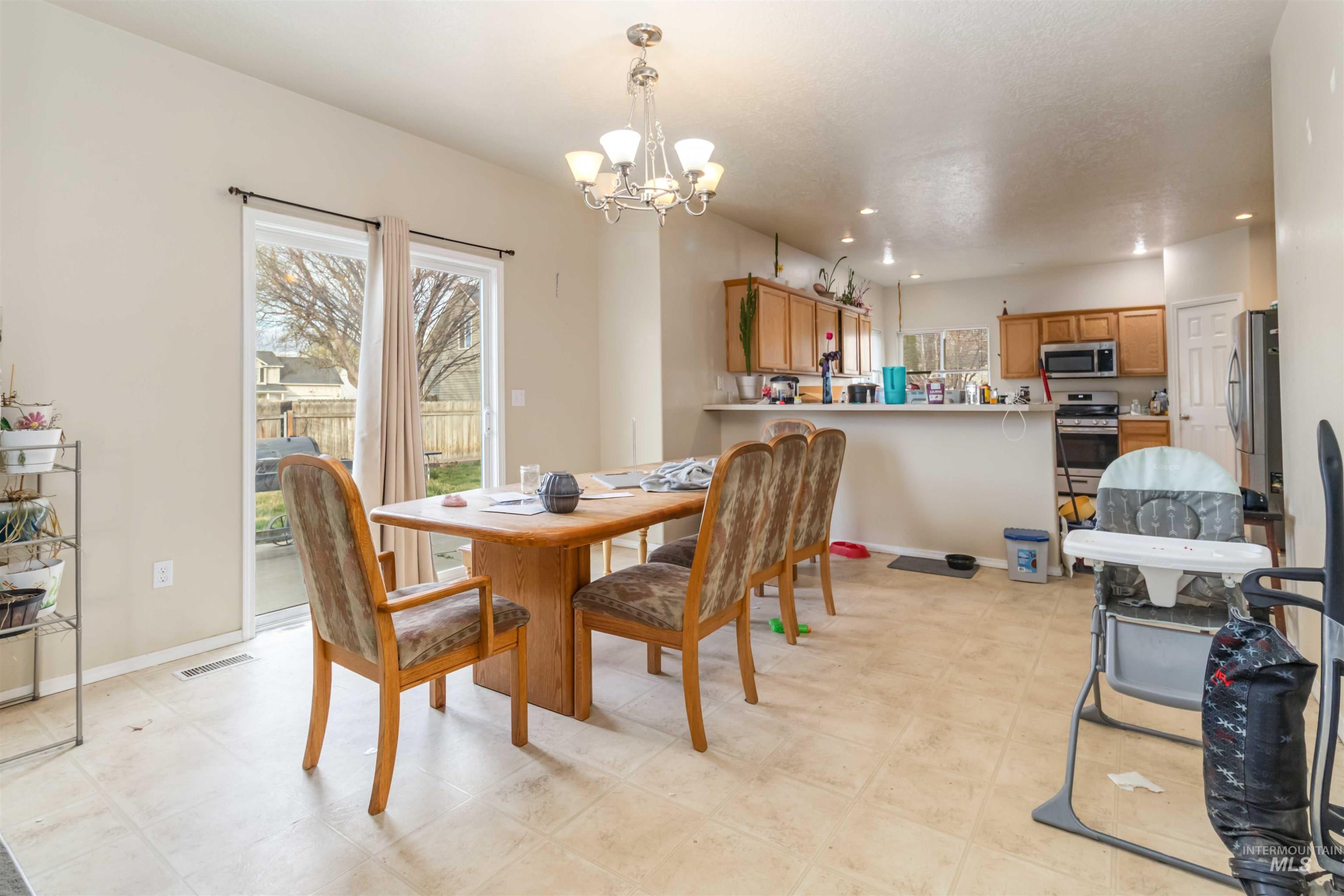 5108 Northrup Way, Caldwell, Idaho 83607, 4 Bedrooms, 3 Bathrooms, Residential For Sale, Price $414,900,MLS 98978692