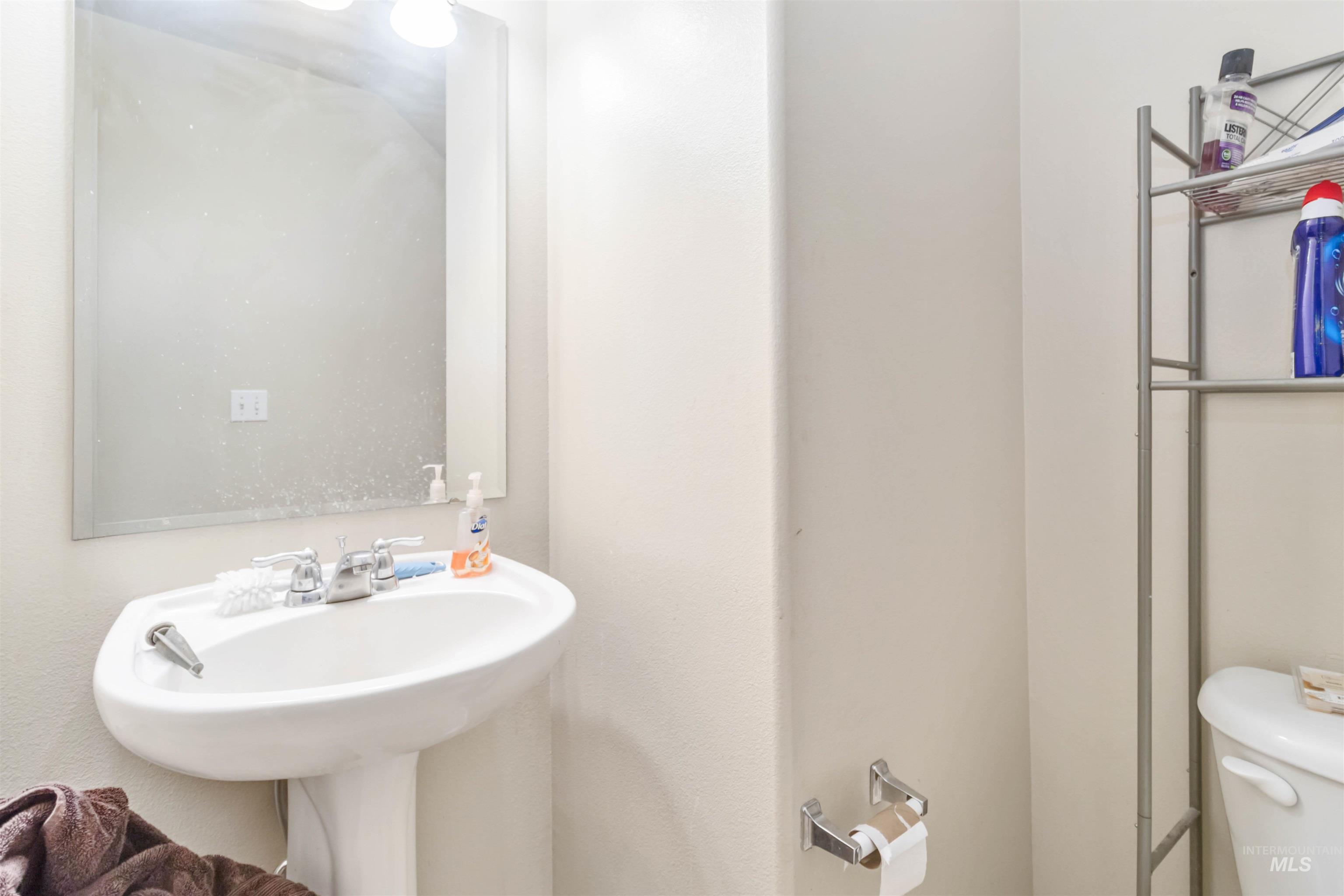 5108 Northrup Way, Caldwell, Idaho 83607, 4 Bedrooms, 3 Bathrooms, Residential For Sale, Price $414,900,MLS 98978692