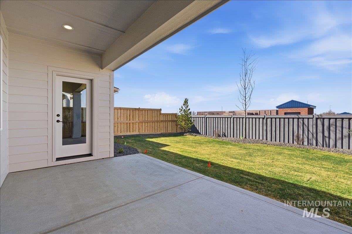 18131 Cinder Brook Ave, Nampa, Idaho 83687, 4 Bedrooms, 2.5 Bathrooms, Residential For Sale, Price $473,400,MLS 98978693